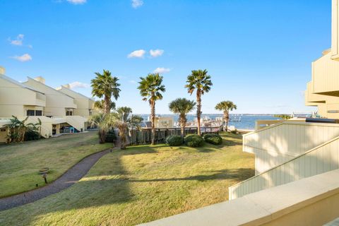 A home in Navarre