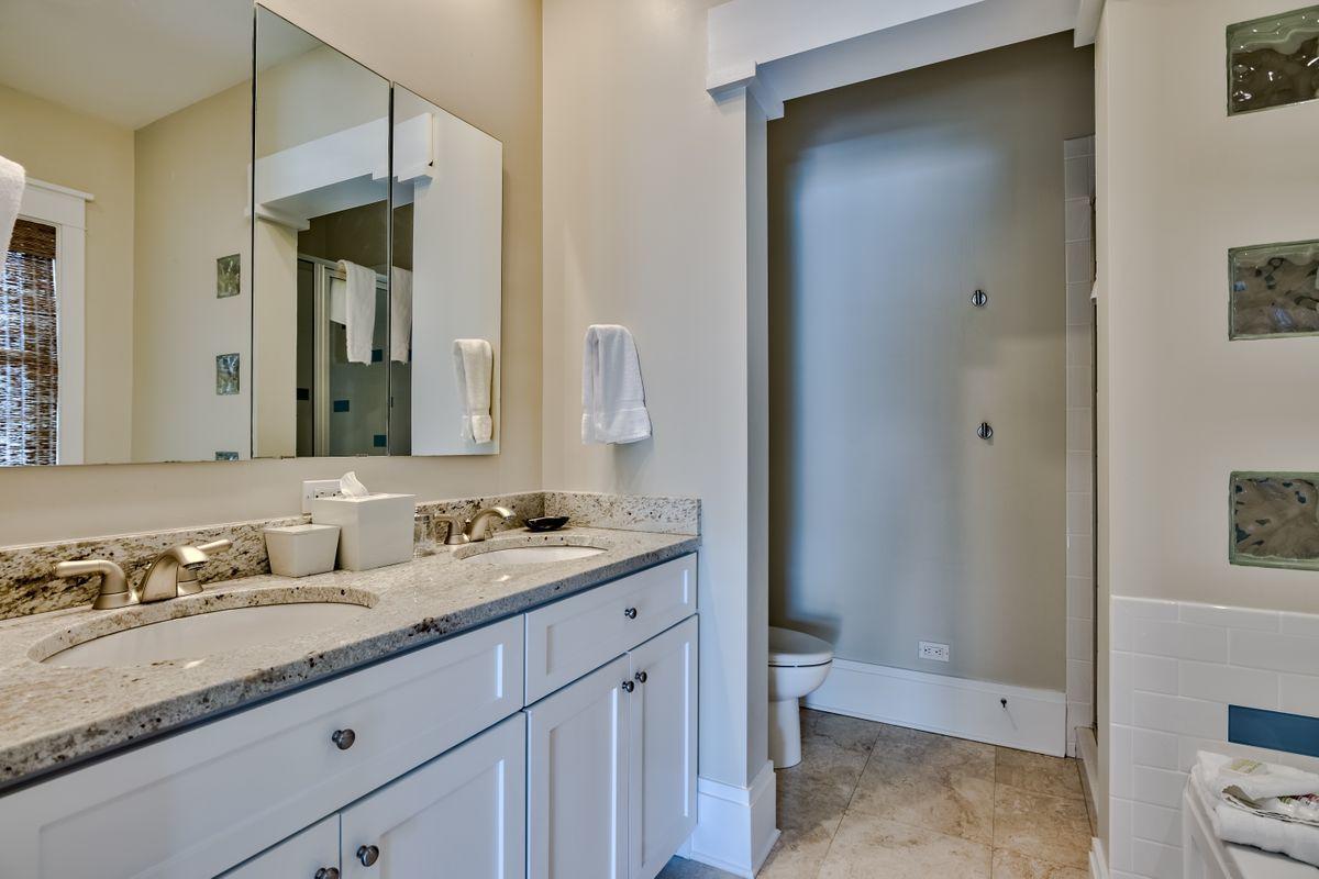 ALYS BEACH - Residential
