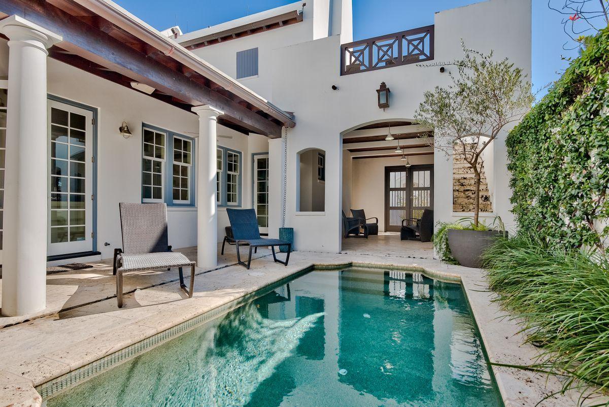 ALYS BEACH - Residential