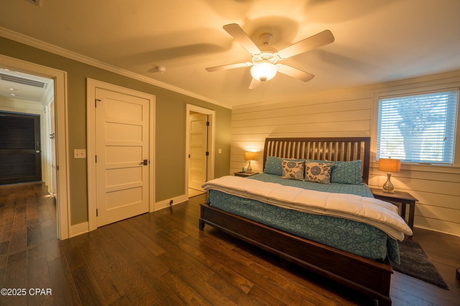 BAY POINT STUDIO VILLAS 3 CONDO - Residential