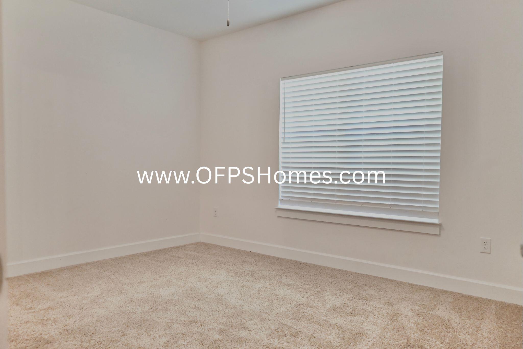 SOUNDSIDE SHORES - Residential Lease