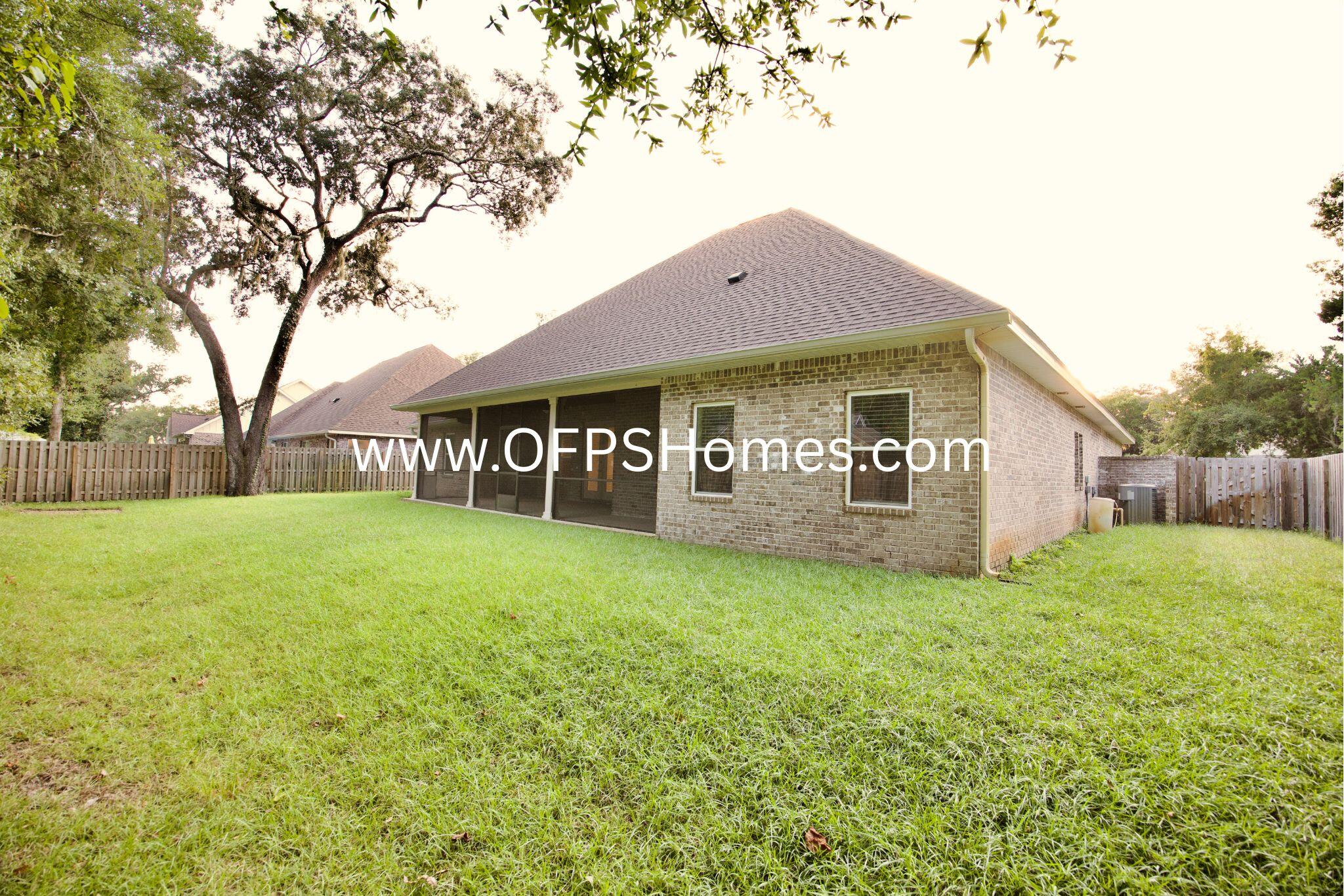 SOUNDSIDE SHORES - Residential Lease