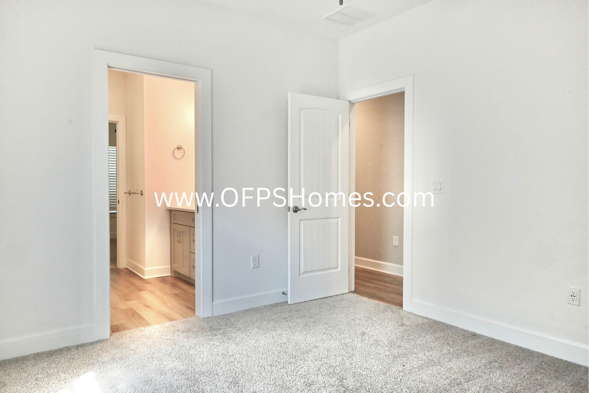 SOUNDSIDE SHORES - Residential Lease