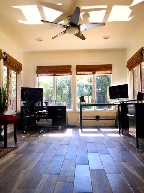 WHISPERING OAKS - Residential