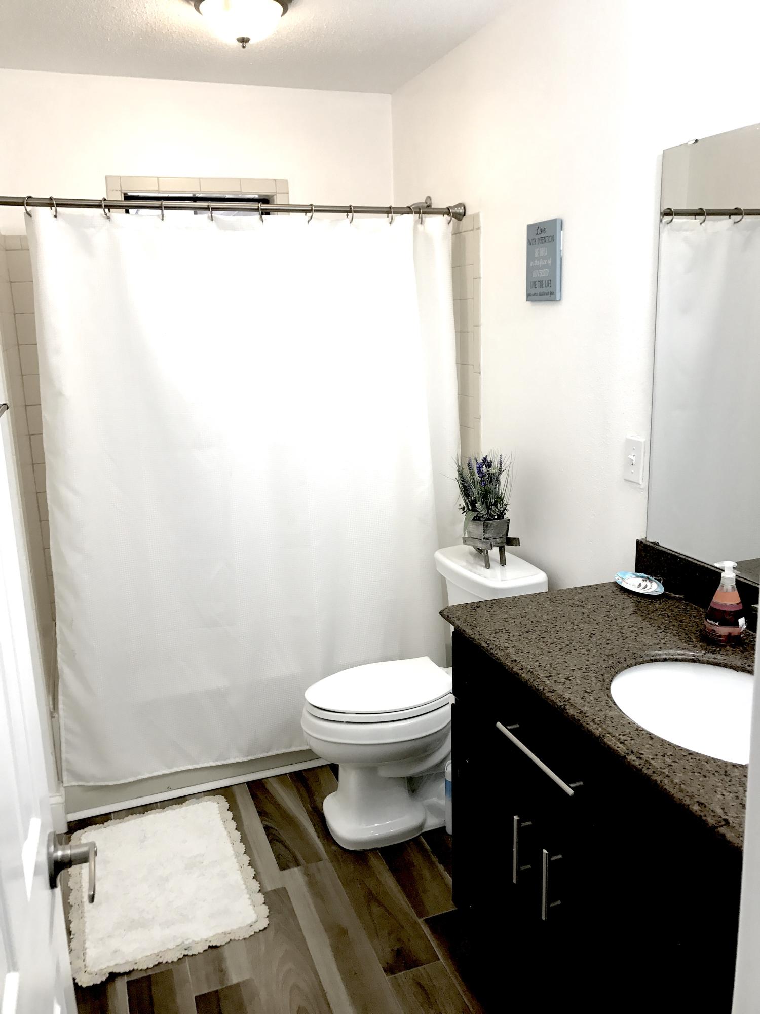 WHISPERING OAKS - Residential