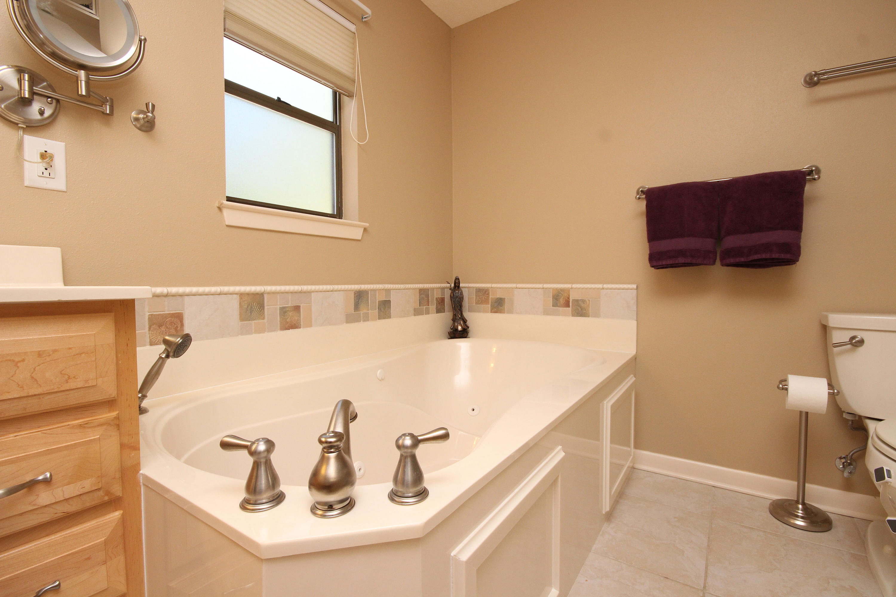 EDGEWATER VILLAGE - Residential