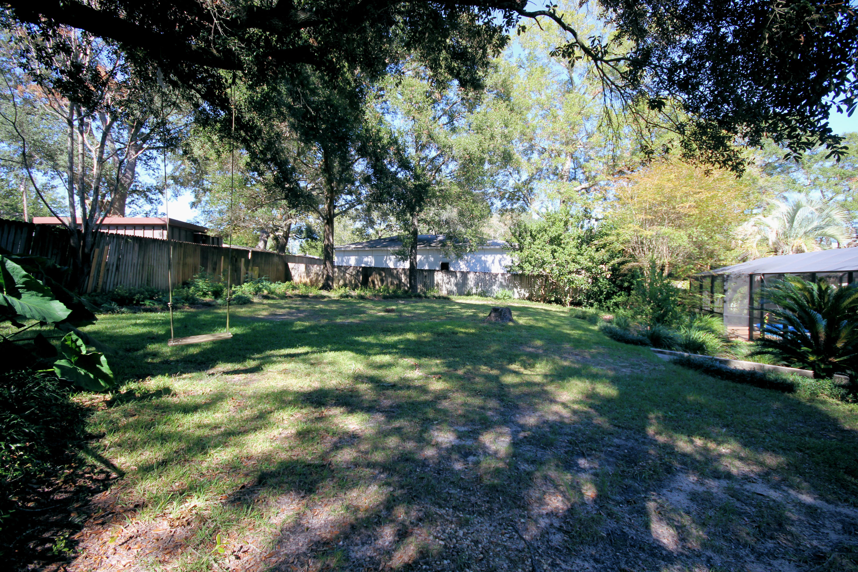 EDGEWATER VILLAGE - Residential