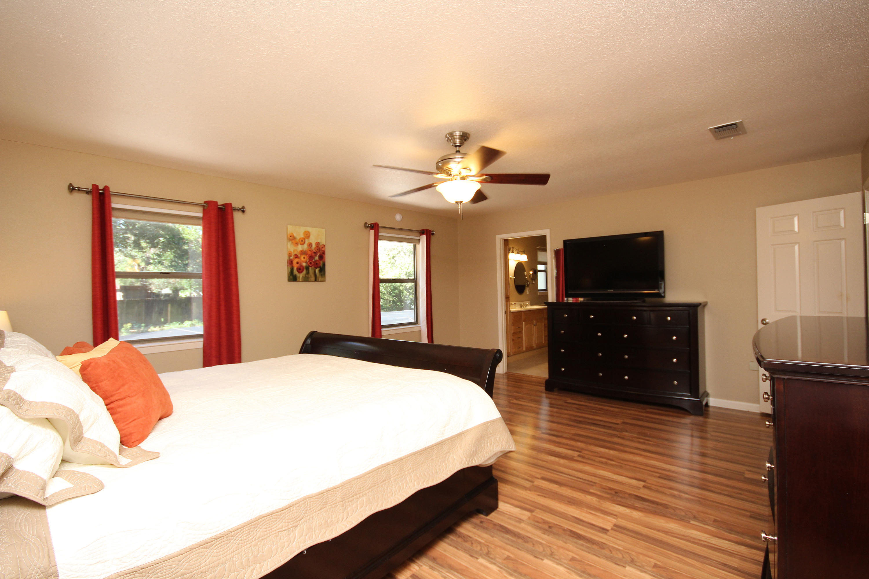 EDGEWATER VILLAGE - Residential