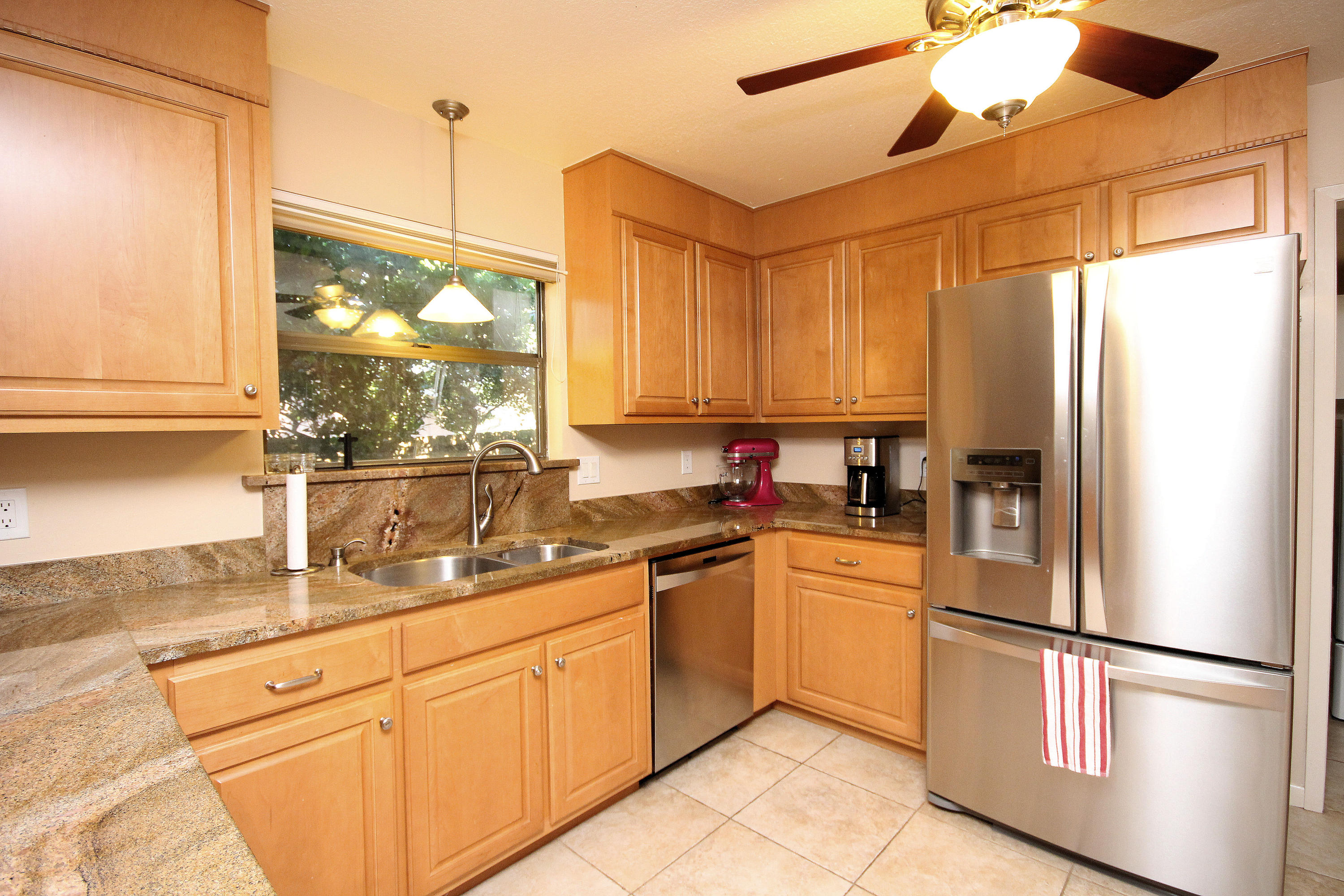 EDGEWATER VILLAGE - Residential