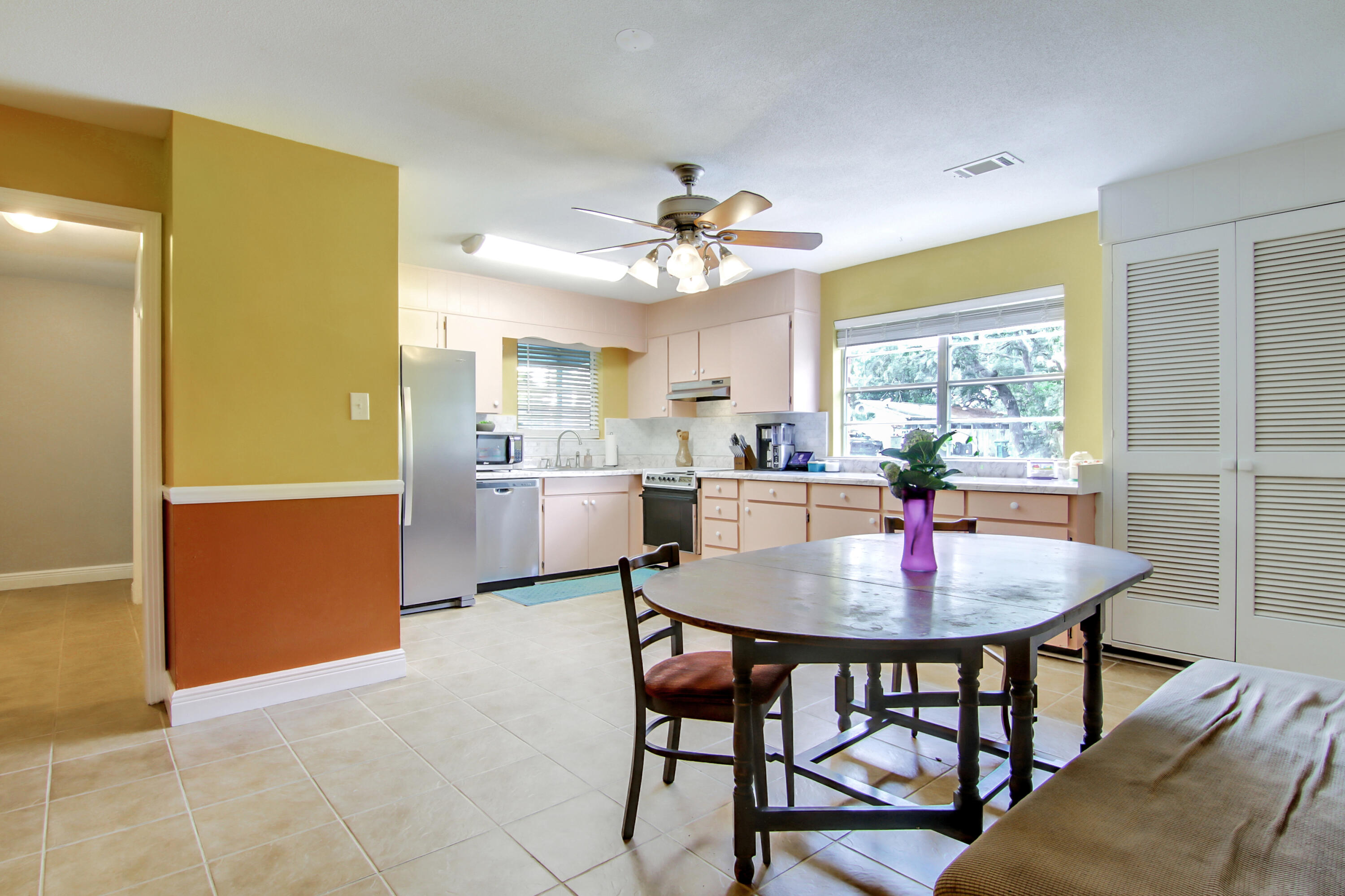 COLONY ESTATES 3RD ADDN - Residential