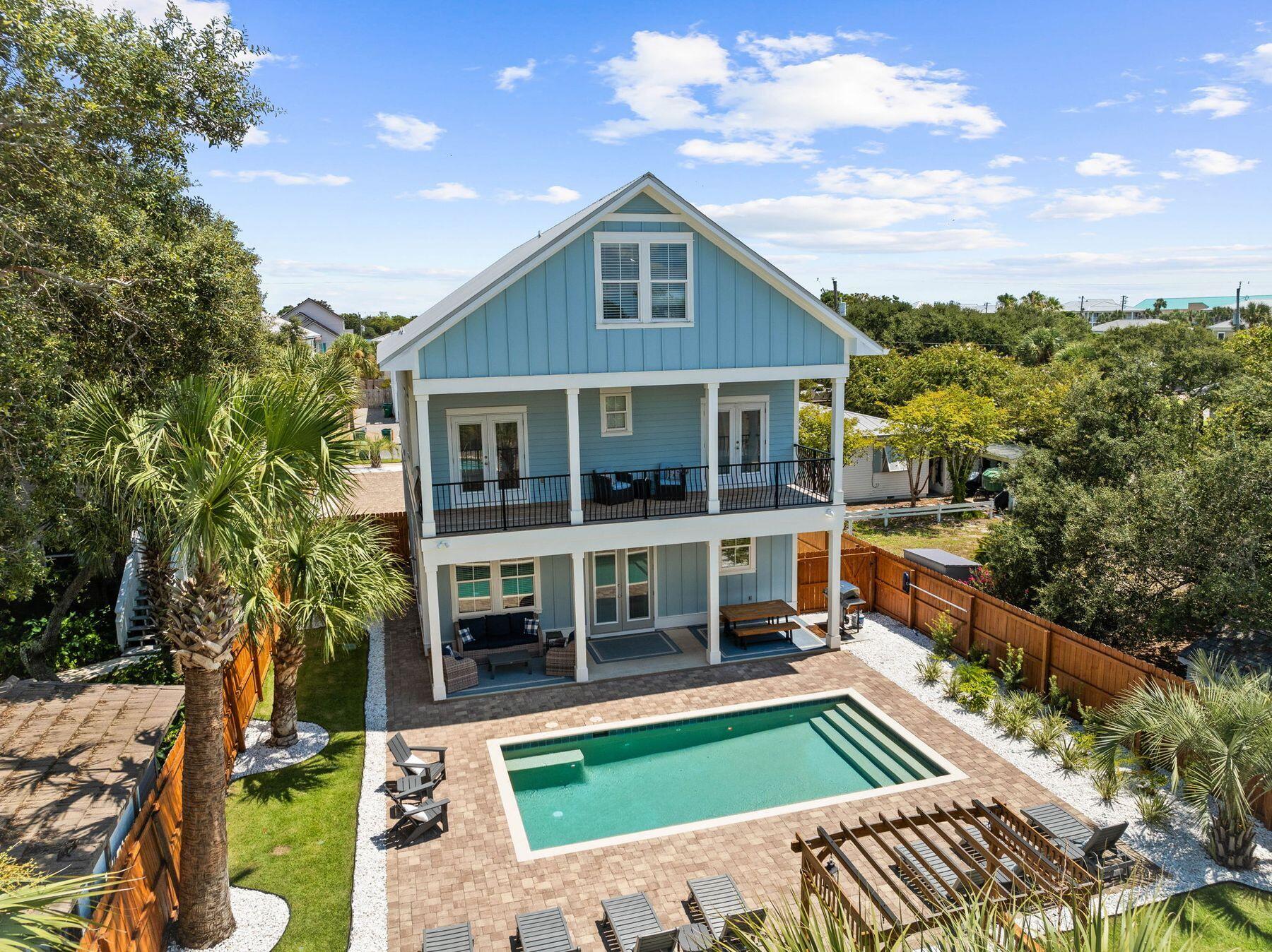 CRYSTAL BEACH - Residential