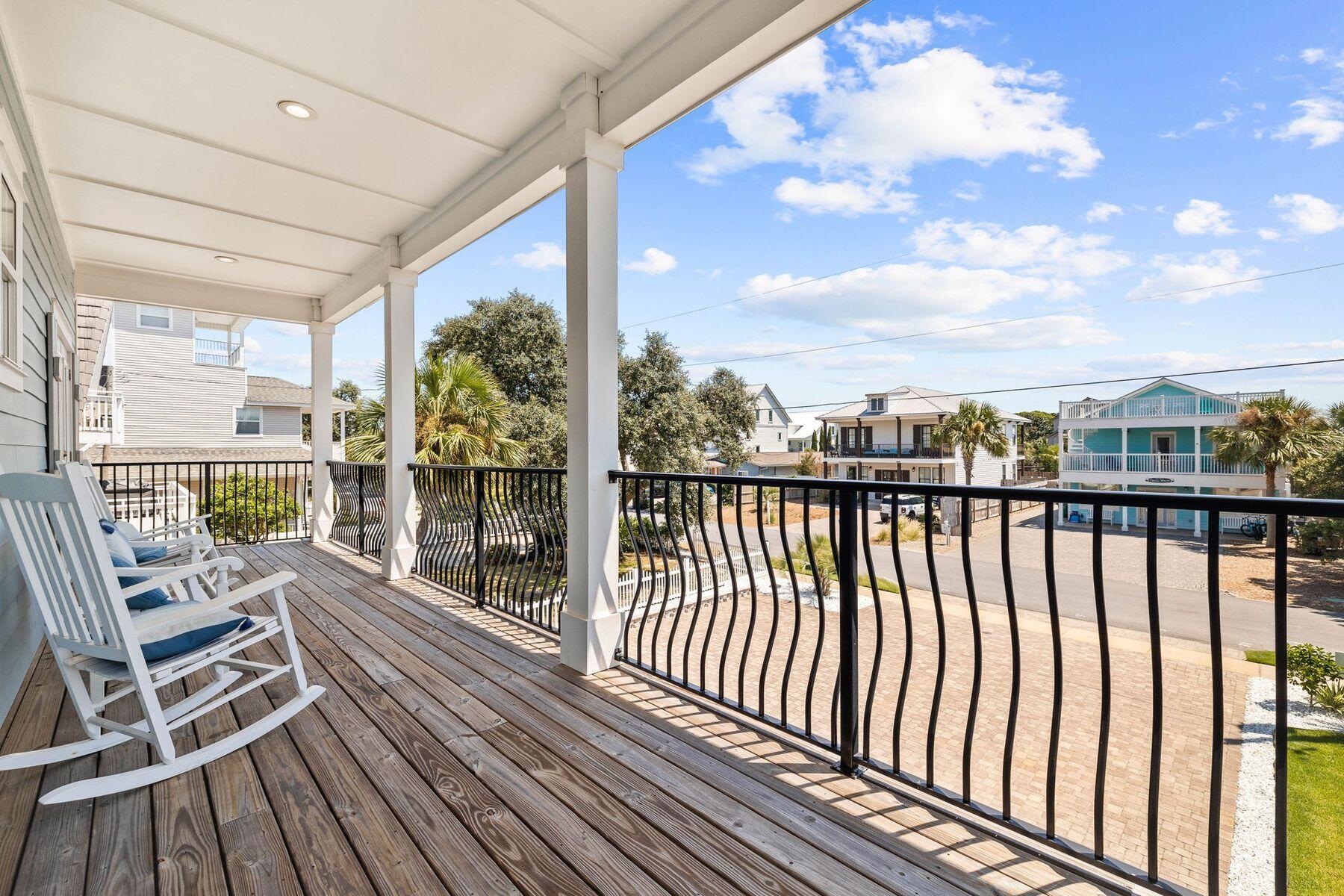 CRYSTAL BEACH - Residential
