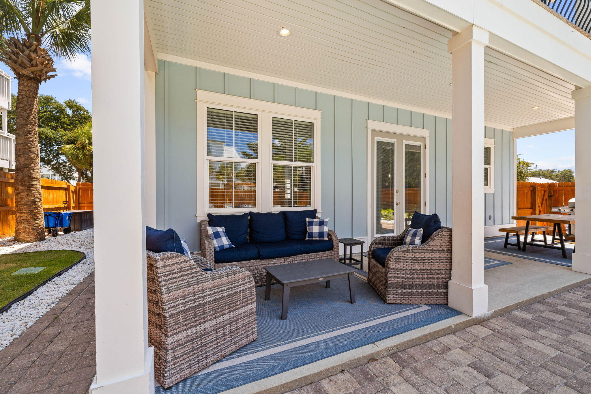 CRYSTAL BEACH - Residential