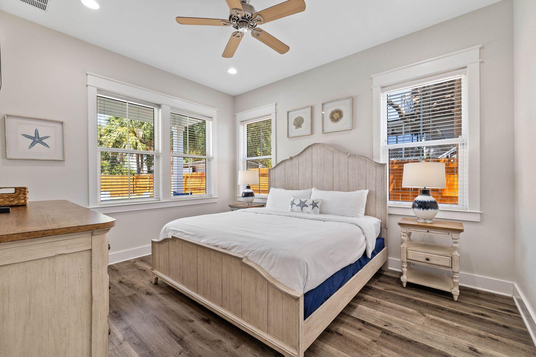 CRYSTAL BEACH - Residential