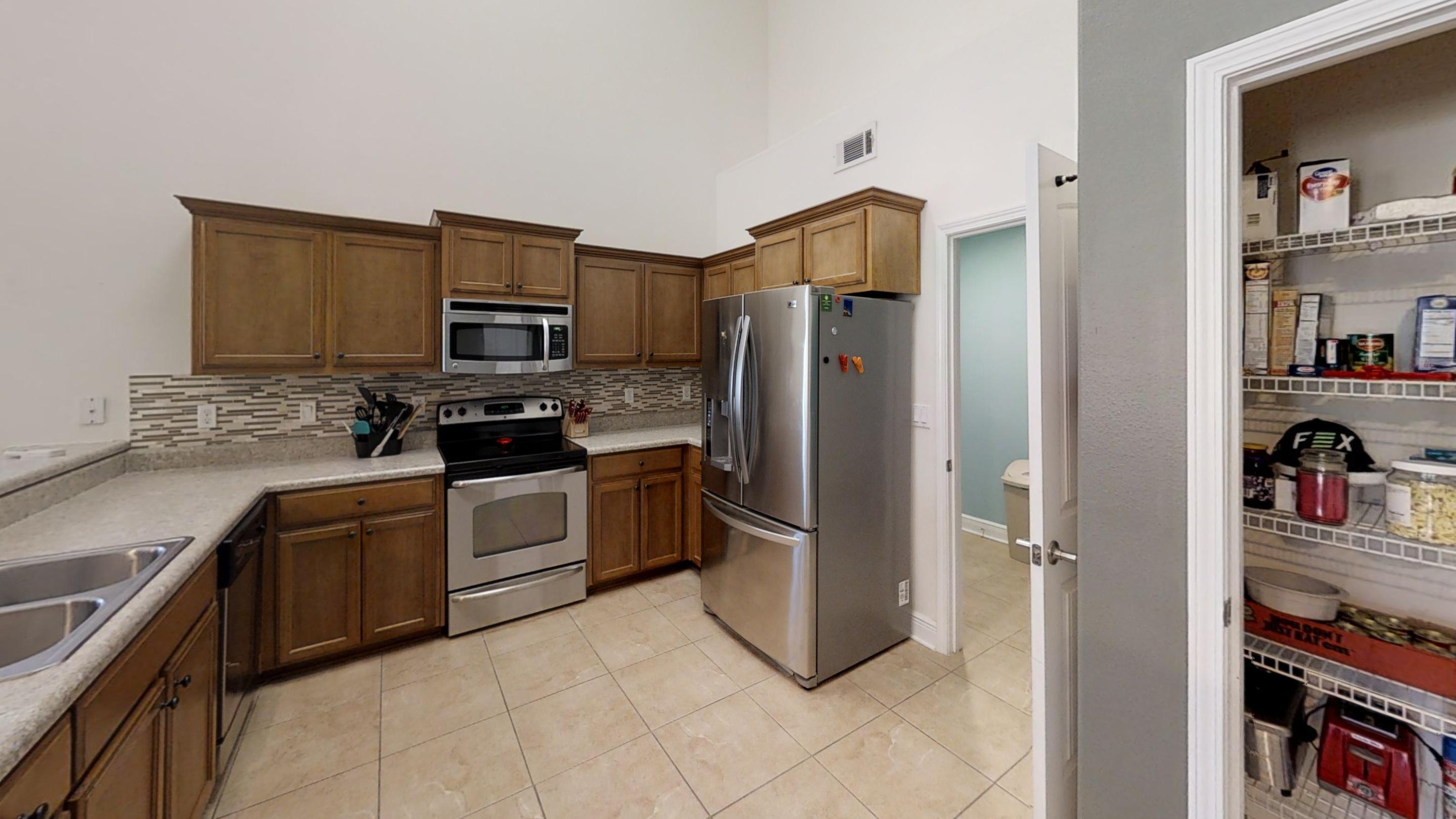 HOLLEY BY THE SEA - Residential