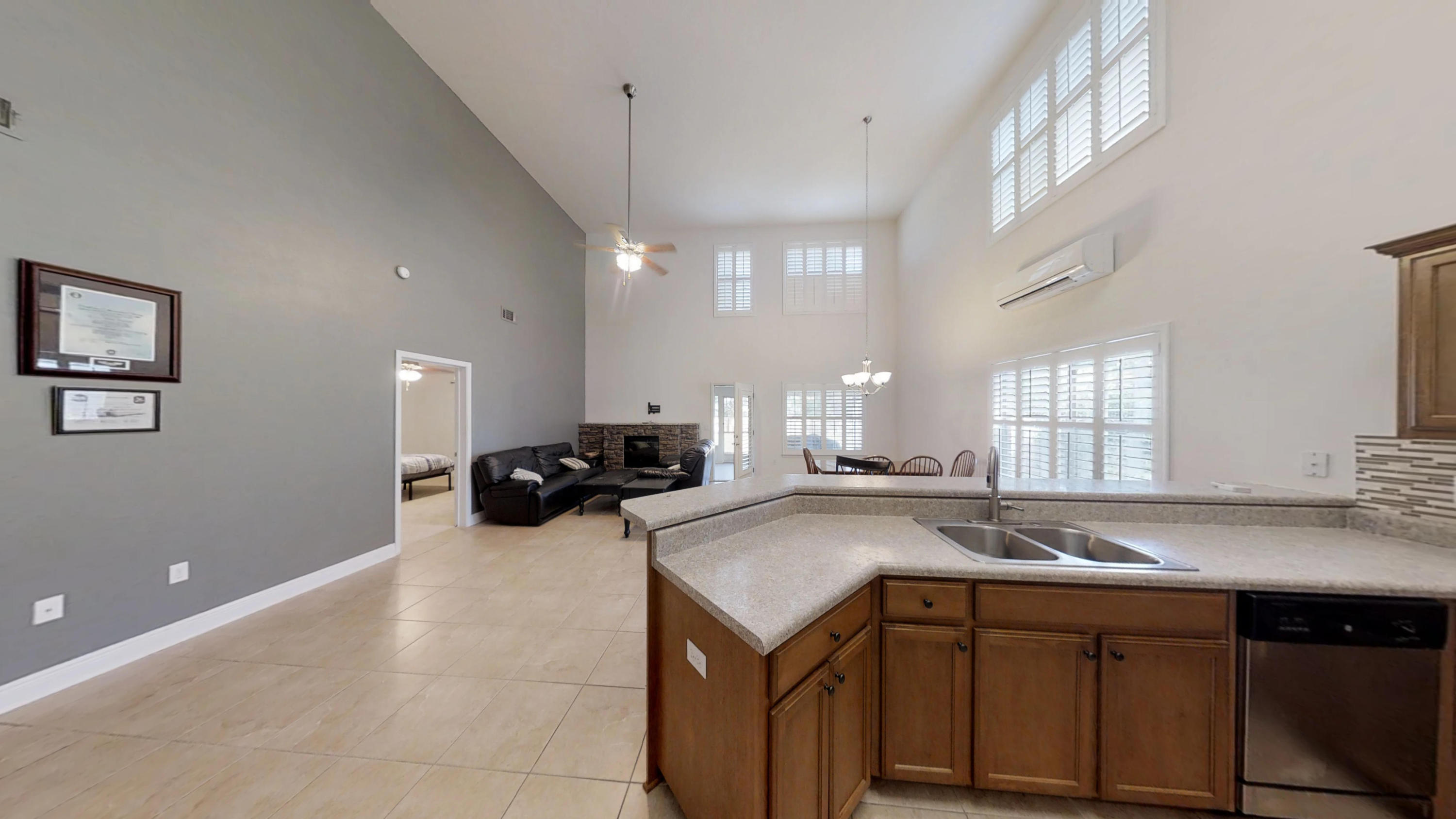 HOLLEY BY THE SEA - Residential