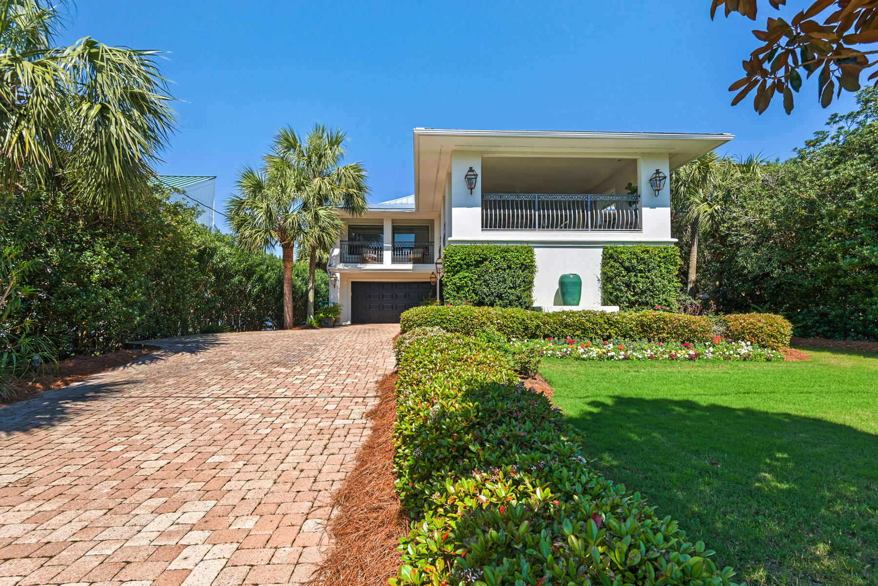 HOLIDAY ISLE - Residential
