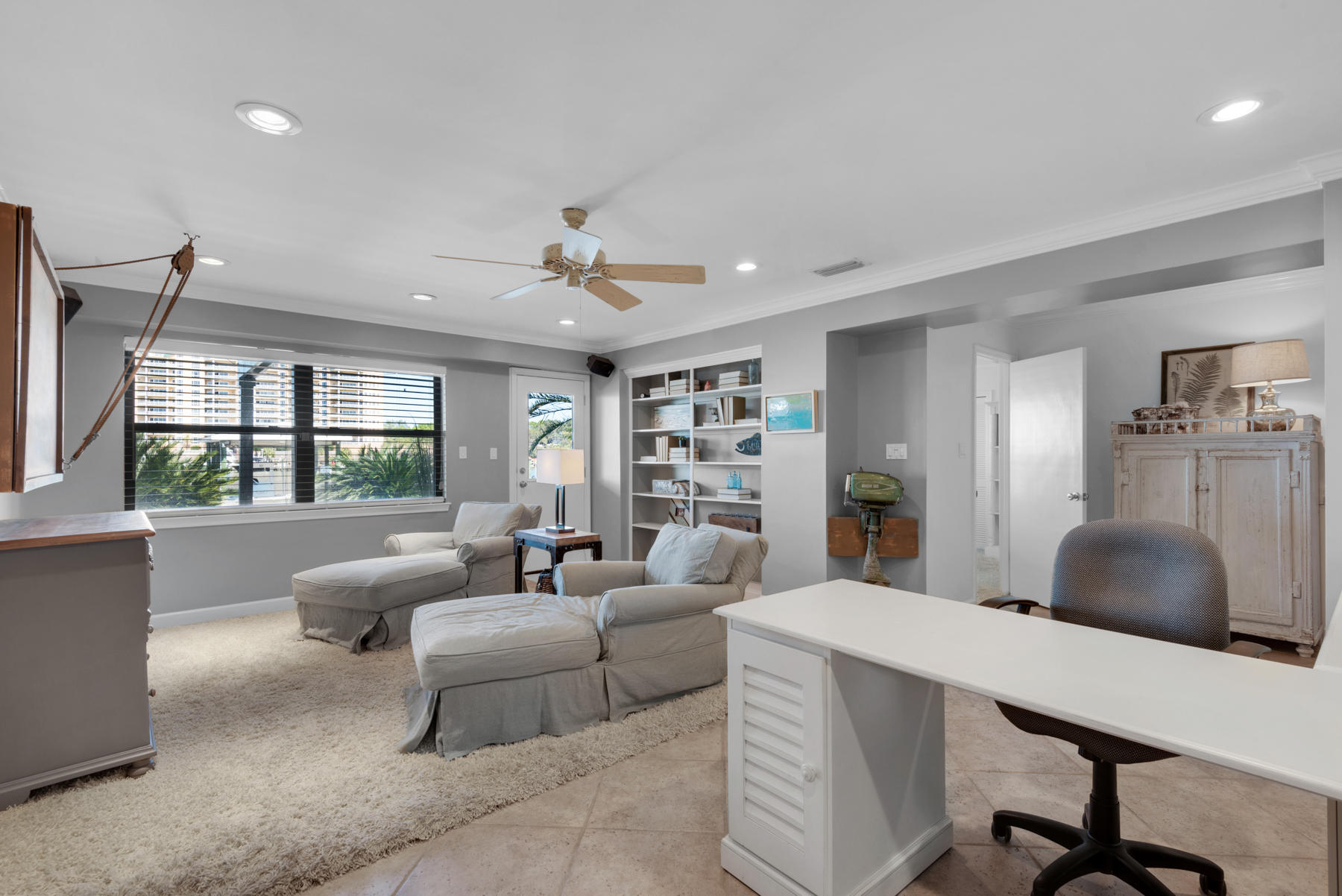 HOLIDAY ISLE - Residential
