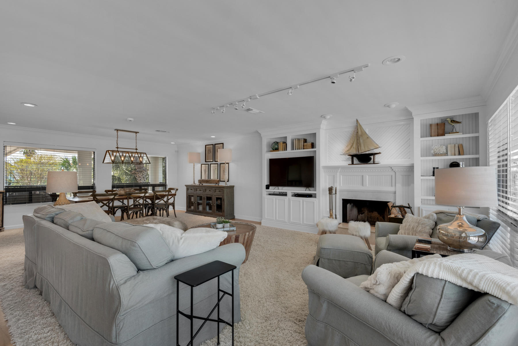 HOLIDAY ISLE - Residential