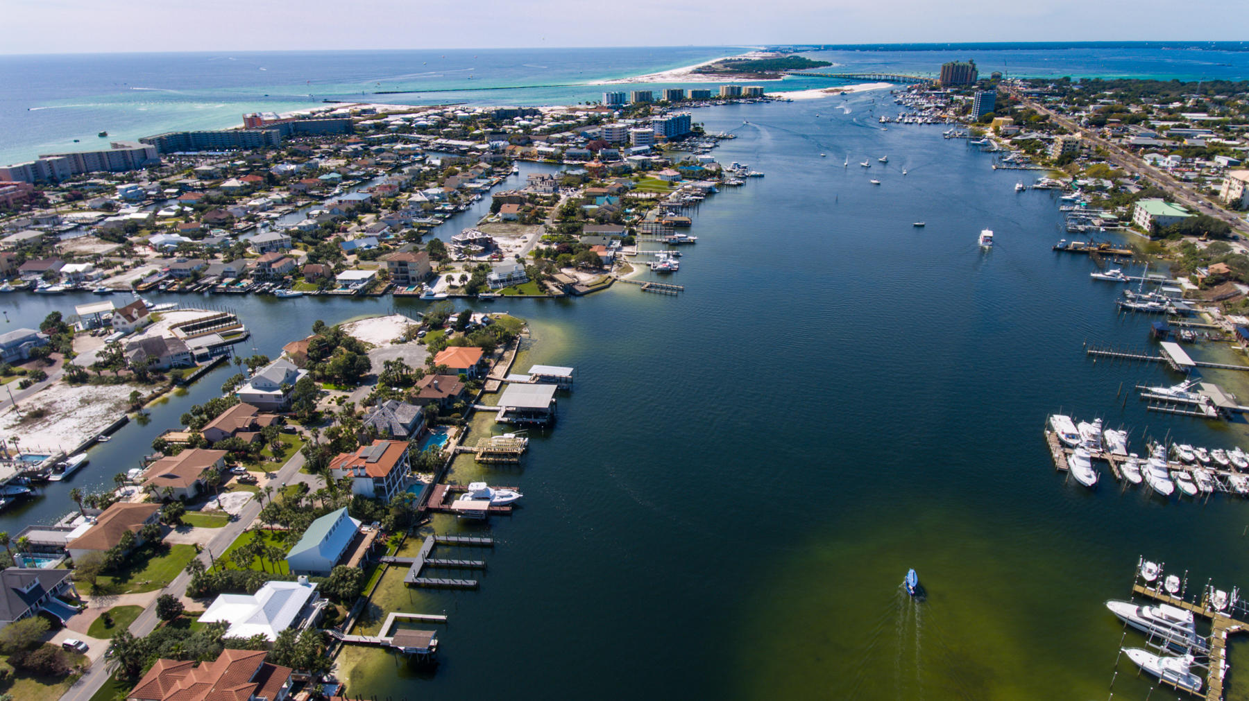 HOLIDAY ISLE - Residential