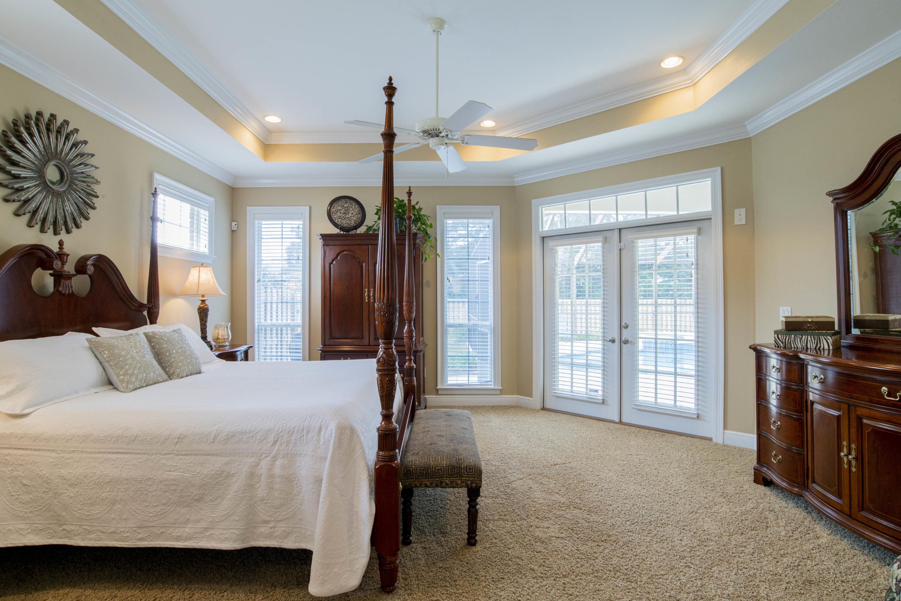 GRAND POINTE - Residential