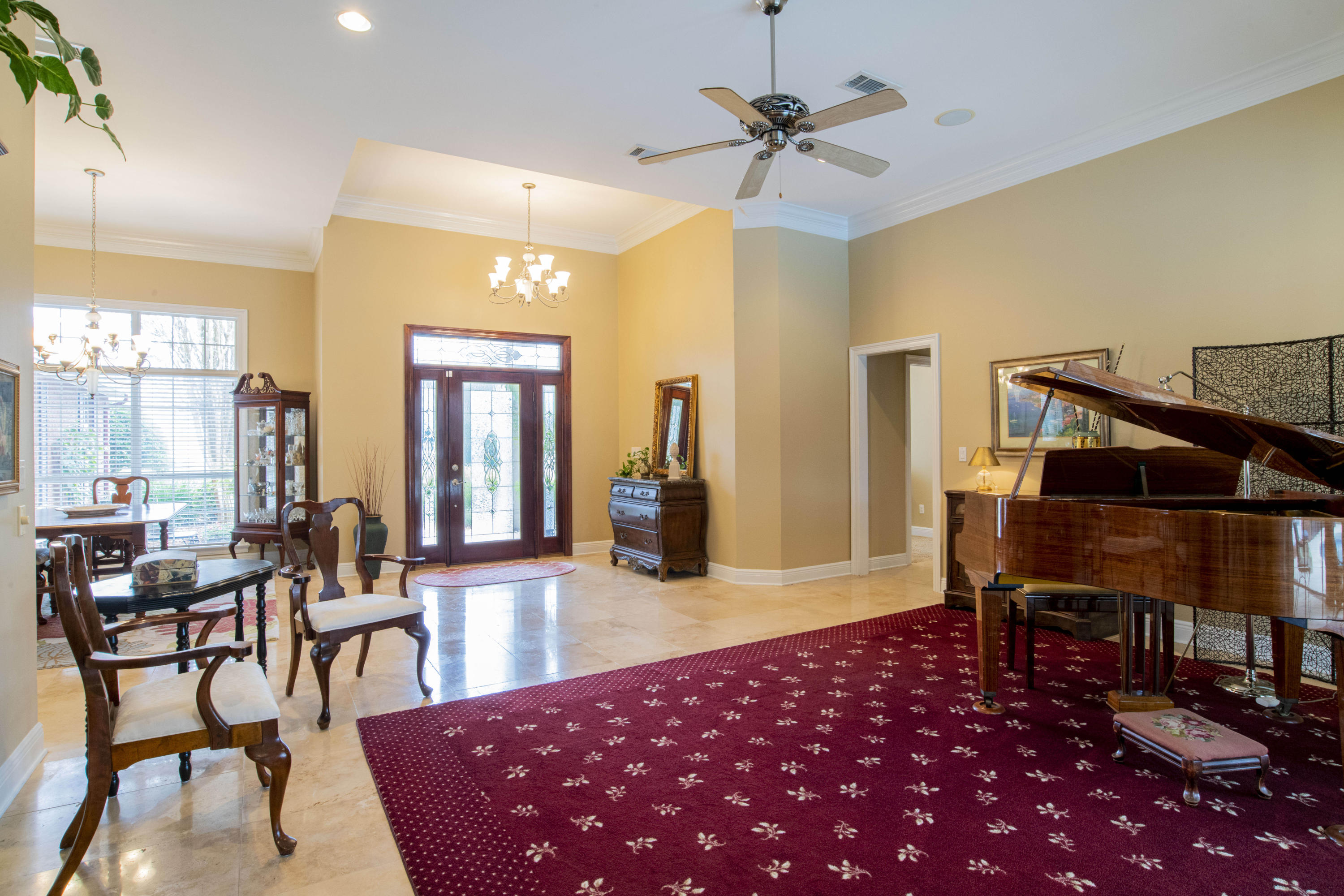 GRAND POINTE - Residential