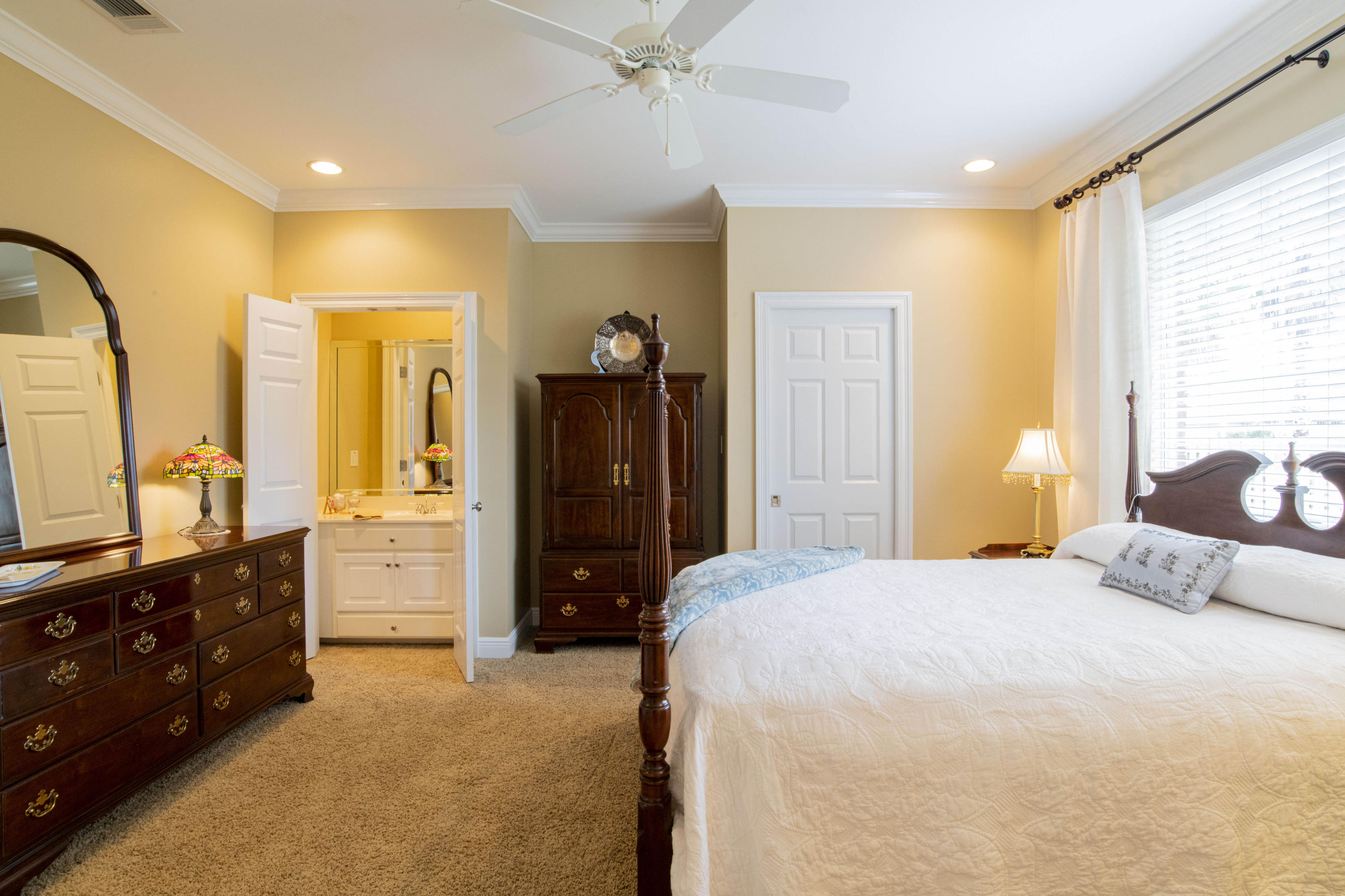 GRAND POINTE - Residential