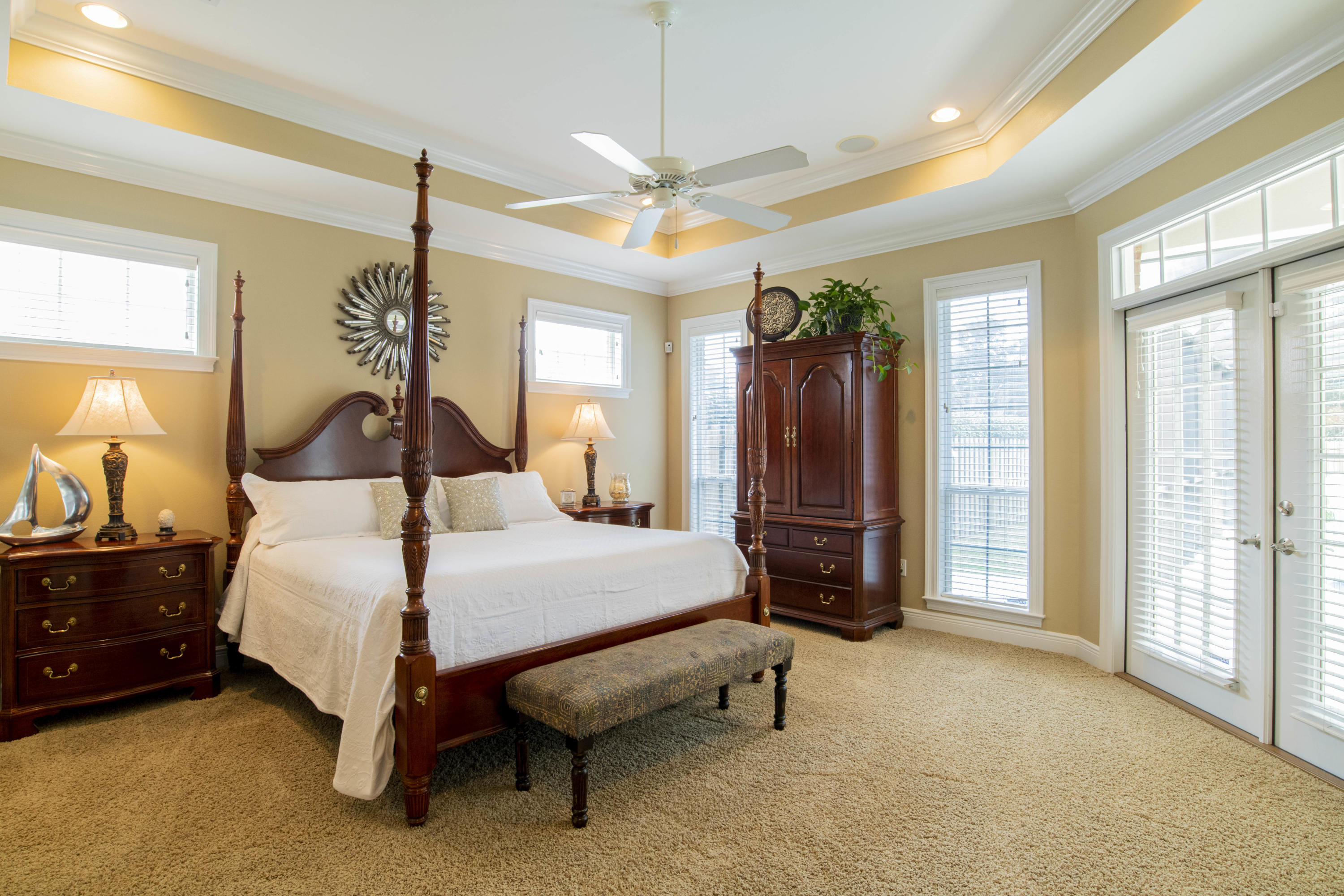 GRAND POINTE - Residential