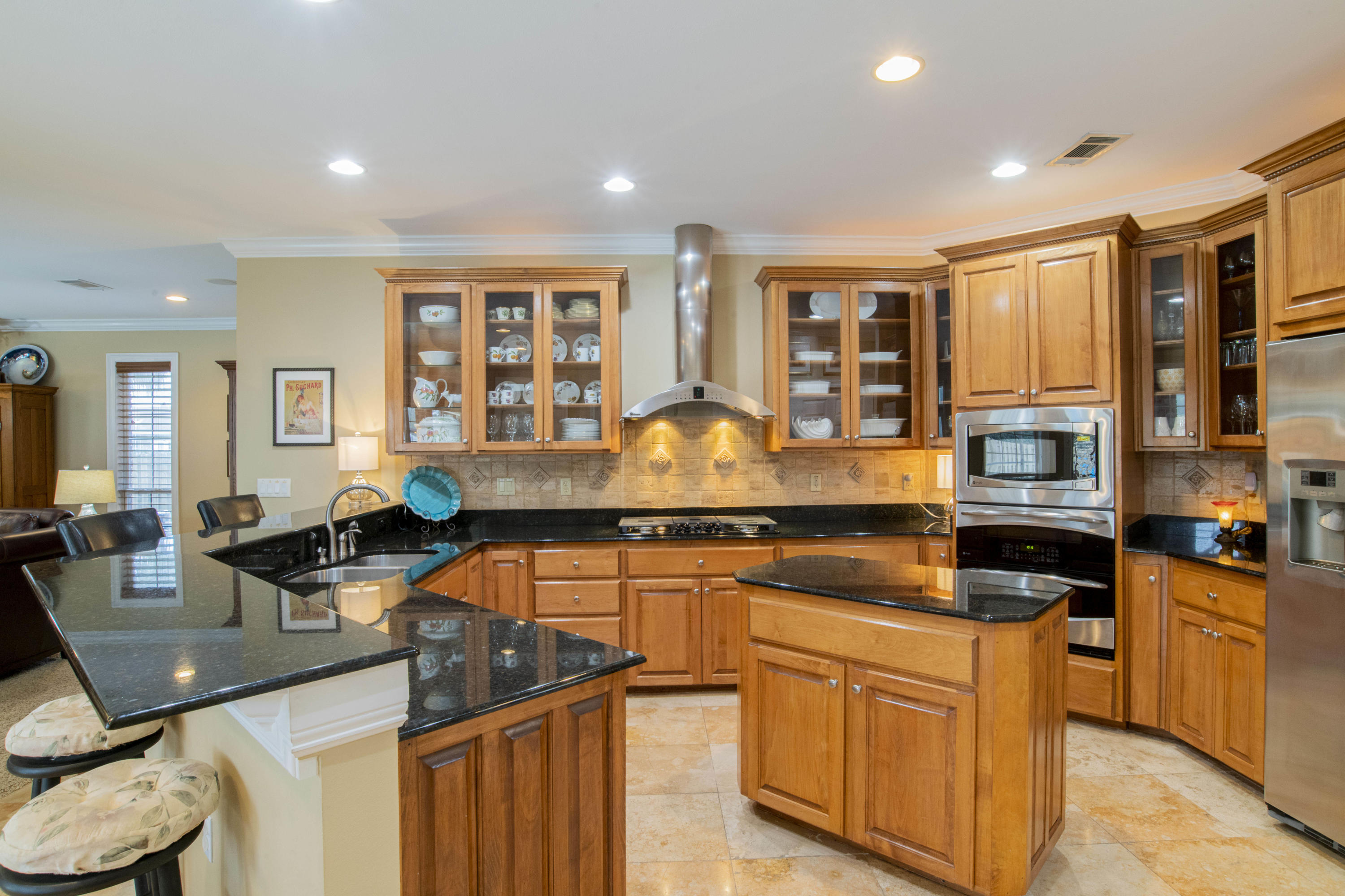 GRAND POINTE - Residential