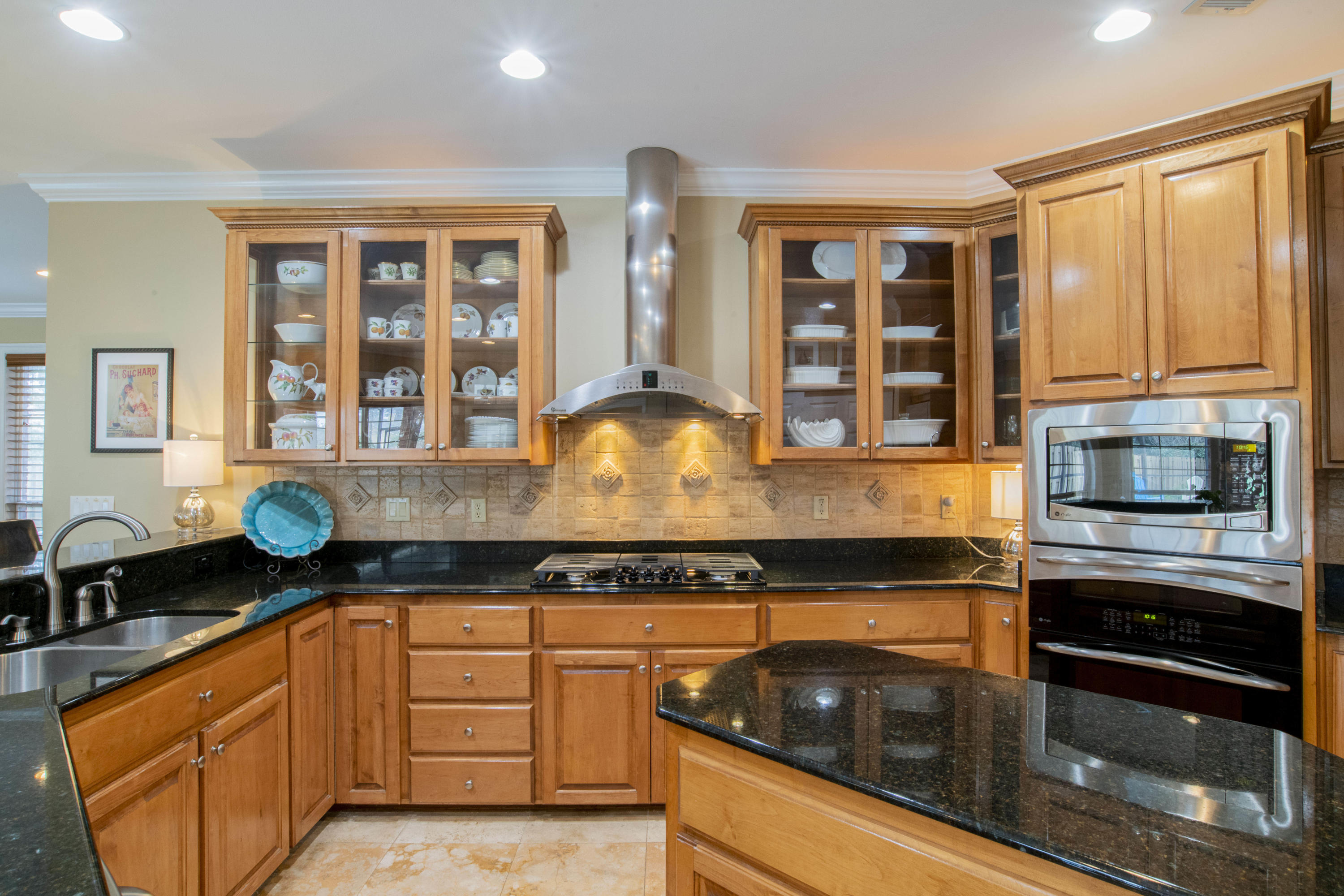 GRAND POINTE - Residential