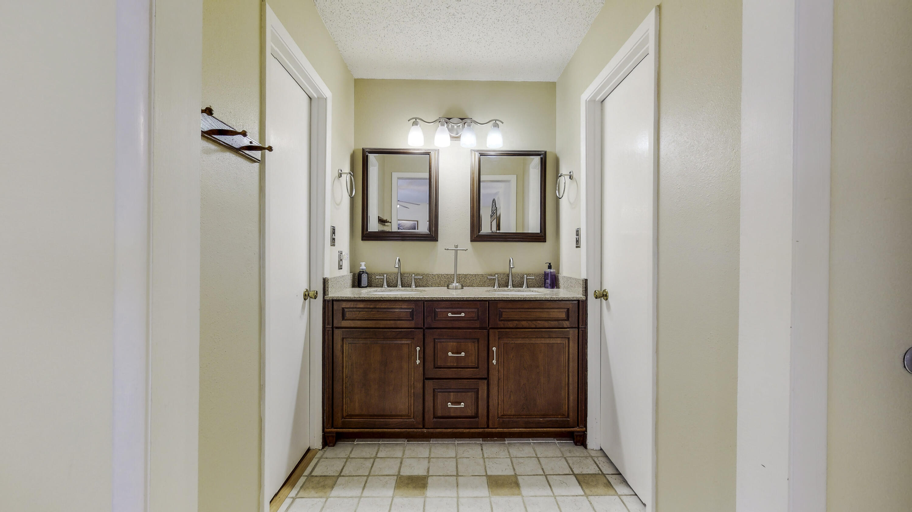 PALM ESTATES UNIT 2 - Residential