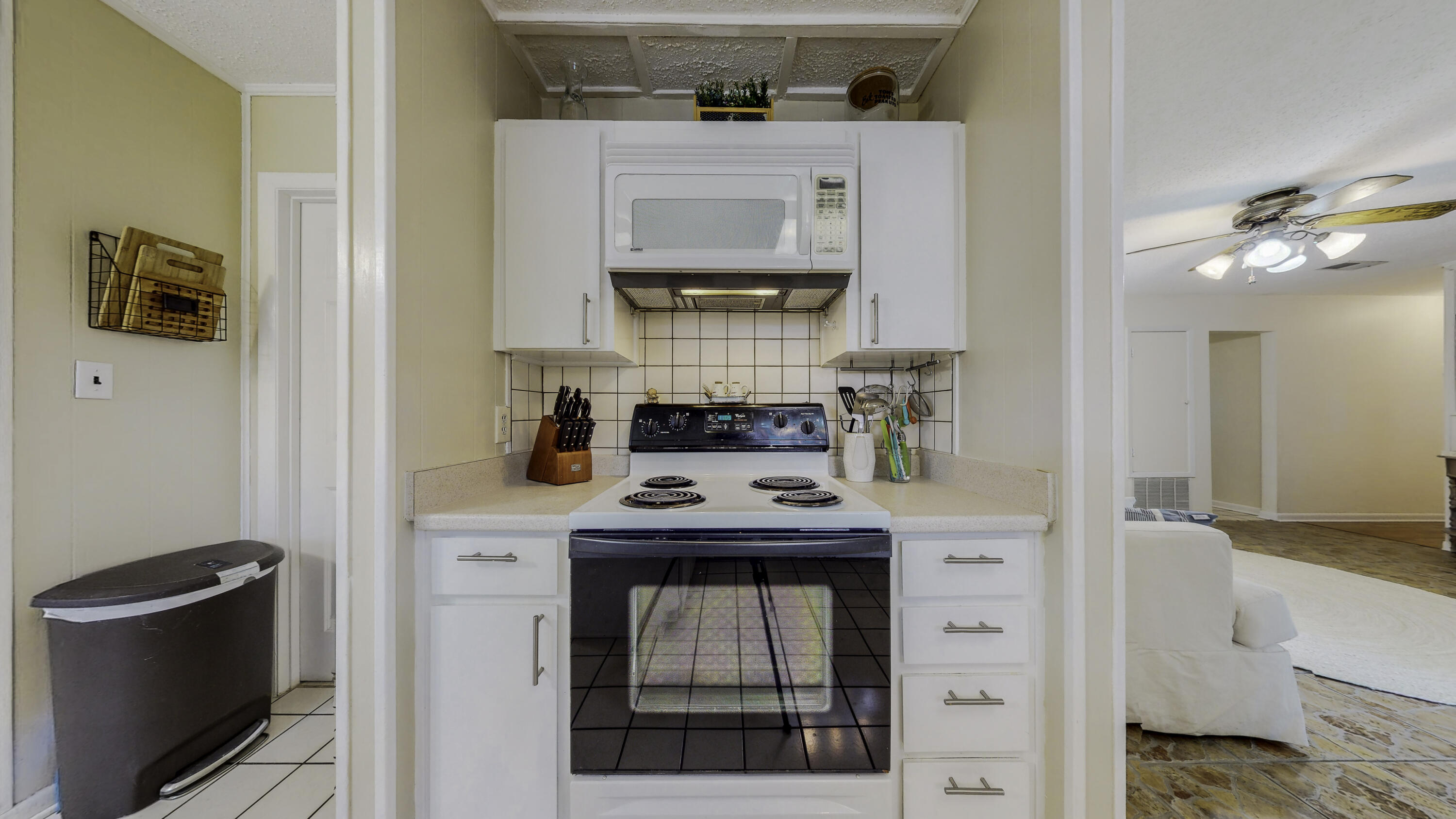 PALM ESTATES UNIT 2 - Residential