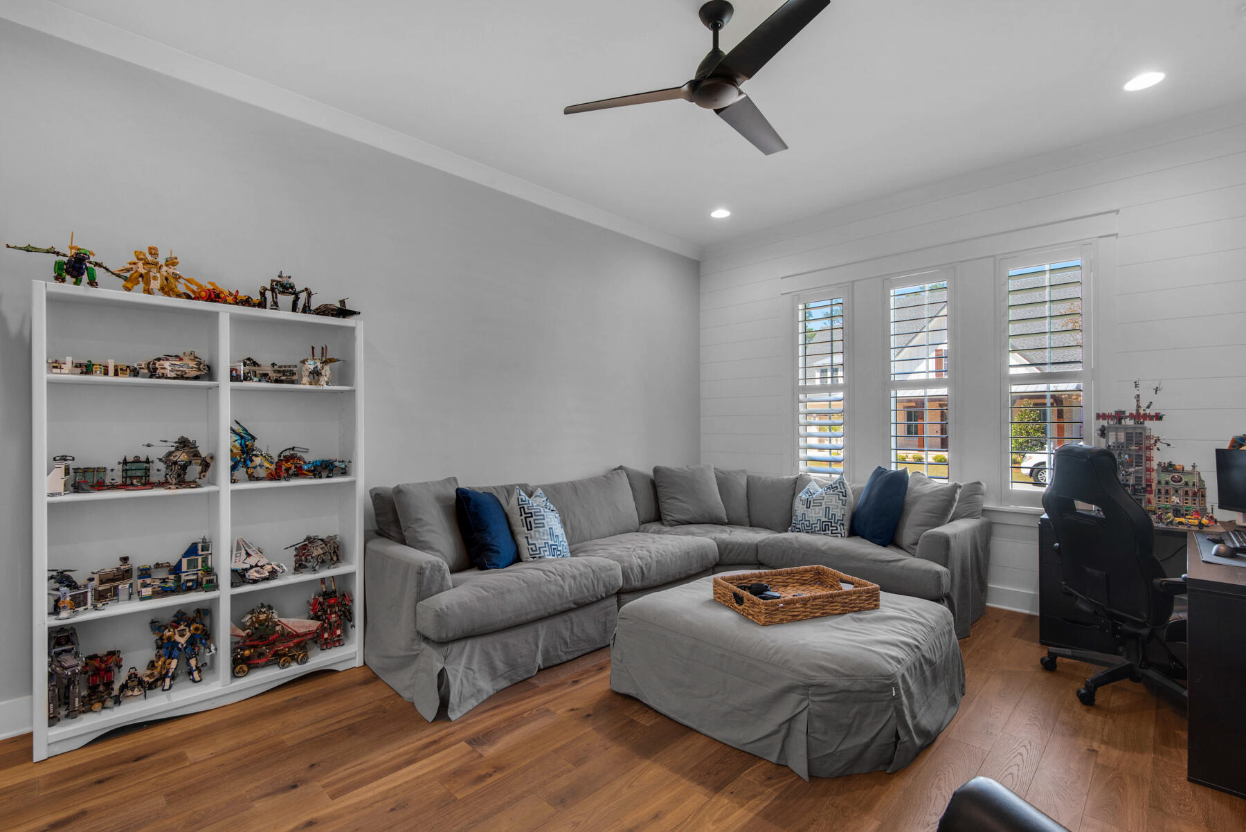 HUNTERS RUN S/D - Residential