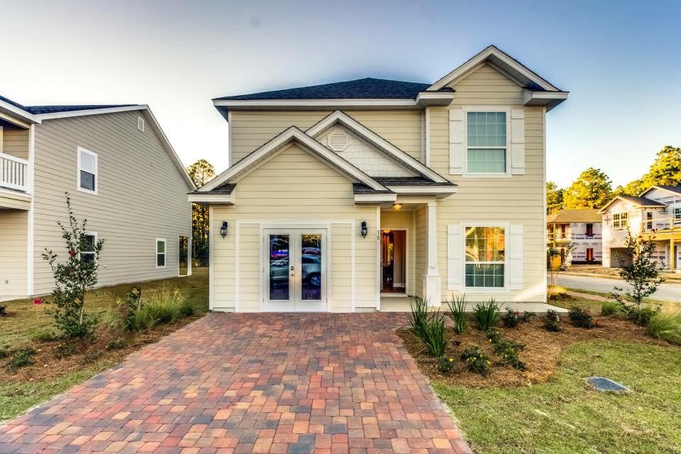 TRANQUILITY BY THE BAY - Residential