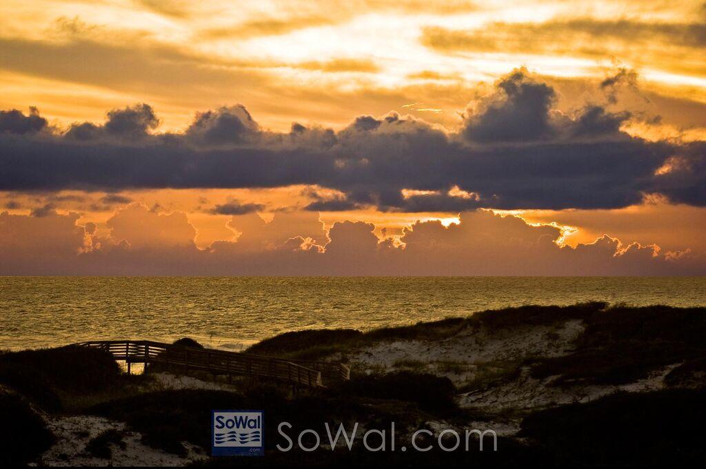 TRANQUILITY BY THE BAY - Residential