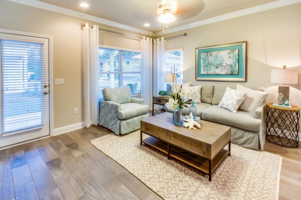 TRANQUILITY BY THE BAY - Residential