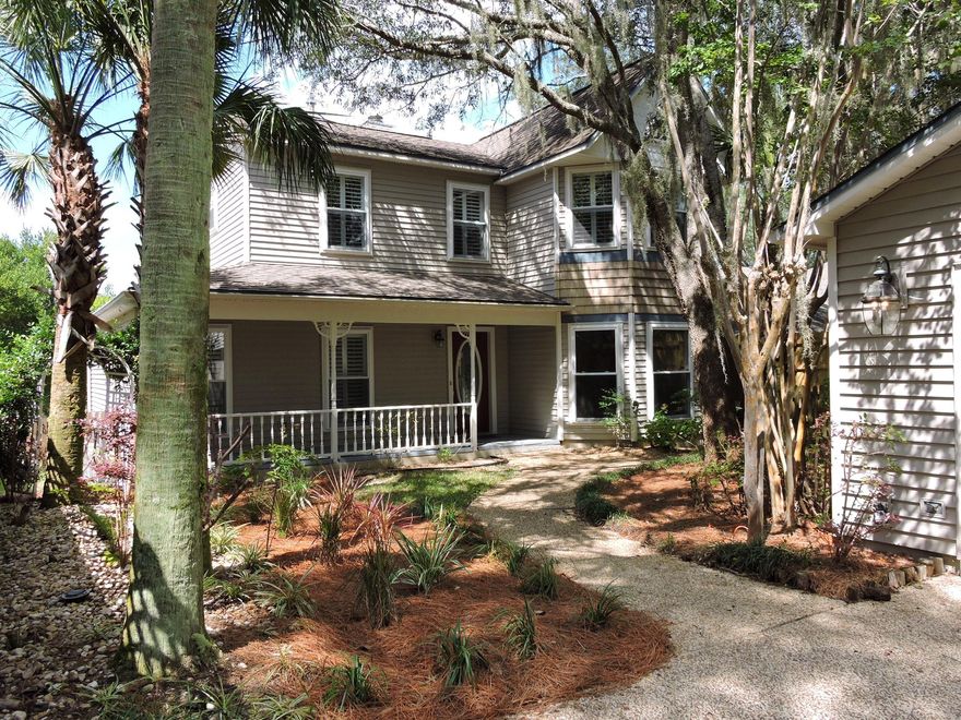 Affordable waterfront with a 4-car garage!
Come see your waterfront dream home! Tucked away on a tree lined street on Don's Bayou, this beautiful home has so much to offer. The kitchen is open and spacious with granite counters and SS range and dishwasher. The breakfast area looks out onto the beautiful waterfront view and dock. Family room has a wall of newer sliders all along the back of the home with an incredible waterfront view! Light filled dining room could be used as an office too. There is an additional bedroom on the first floor. 2nd floor master has a large ensuite master bath with a huge walk-in closet! Master bedroom looks out onto the bayou and it light and bright - also has a cool gas fireplace in it. The 3rd bedroom upstairs w/vaulted ceiling is light and bright