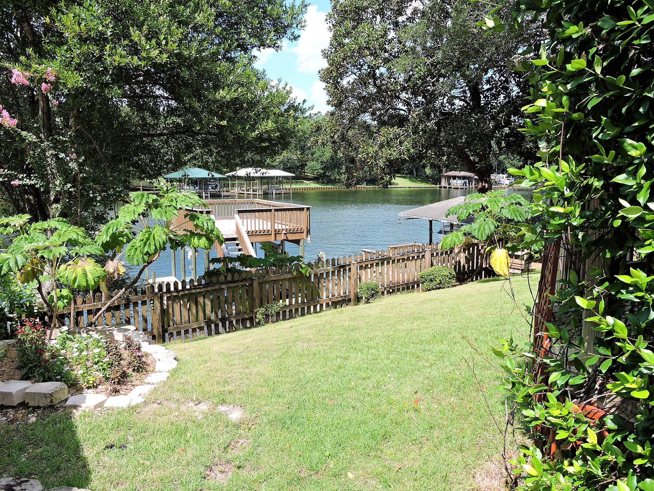 The DONS PLACE - Residential