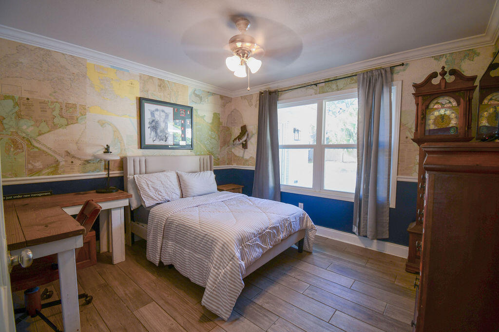 PINEGLADES - Residential