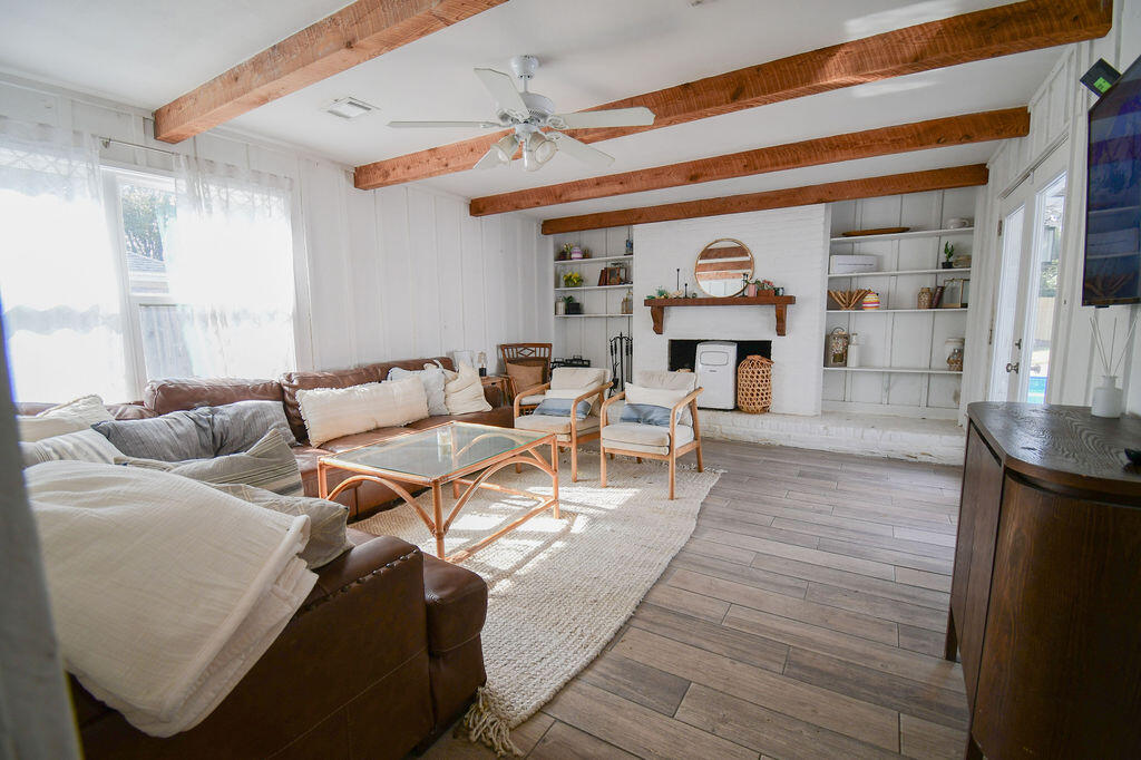 PINEGLADES - Residential