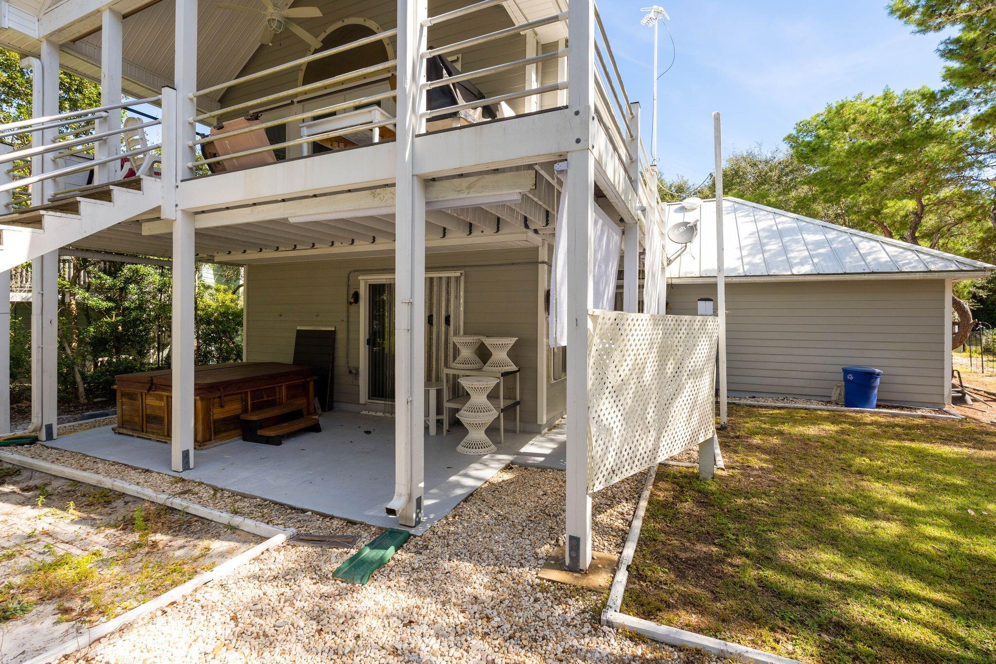 CAMP CREEK LAKE - Residential