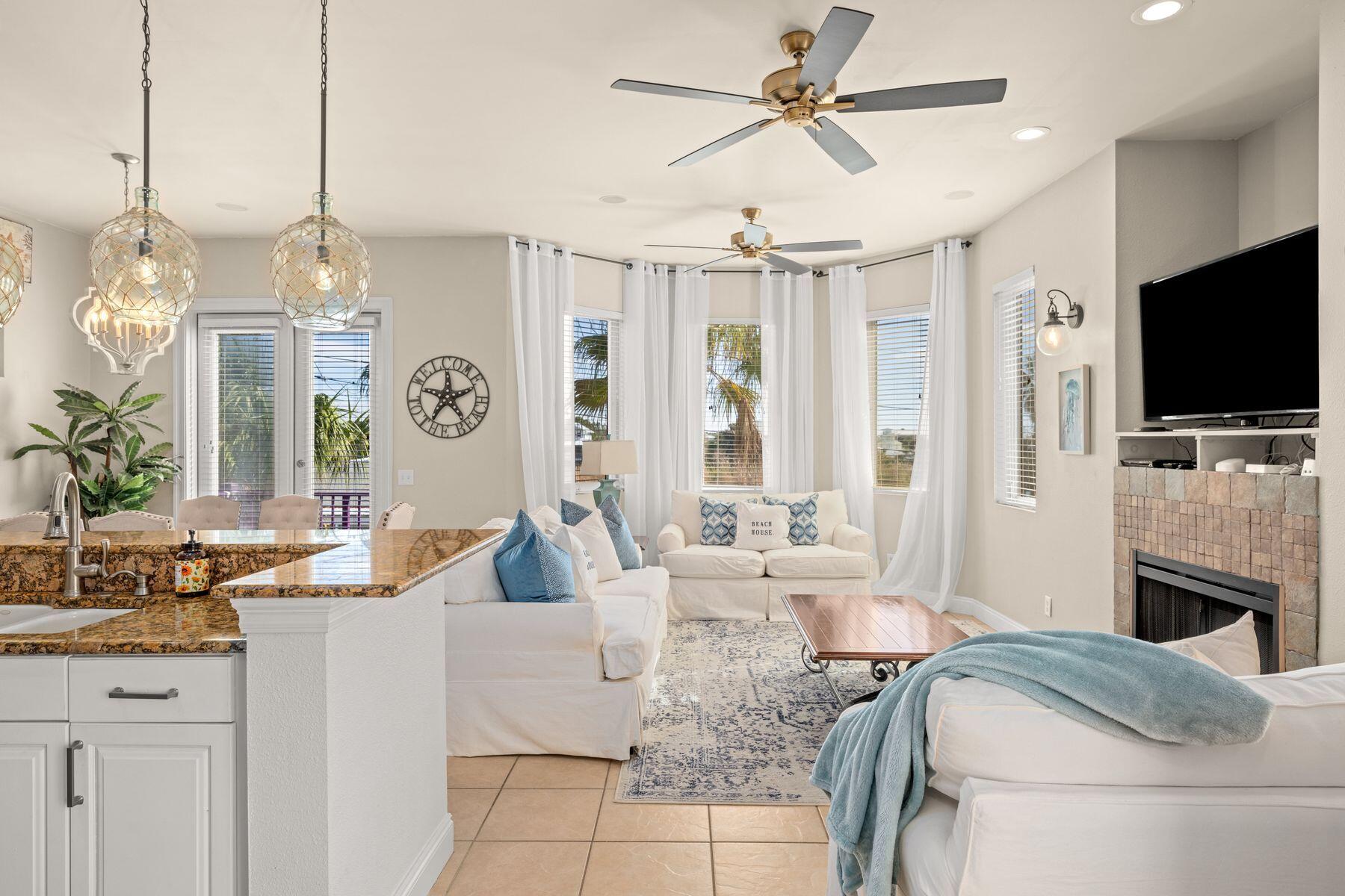 Laguna Beach Estates 2nd Add - Residential