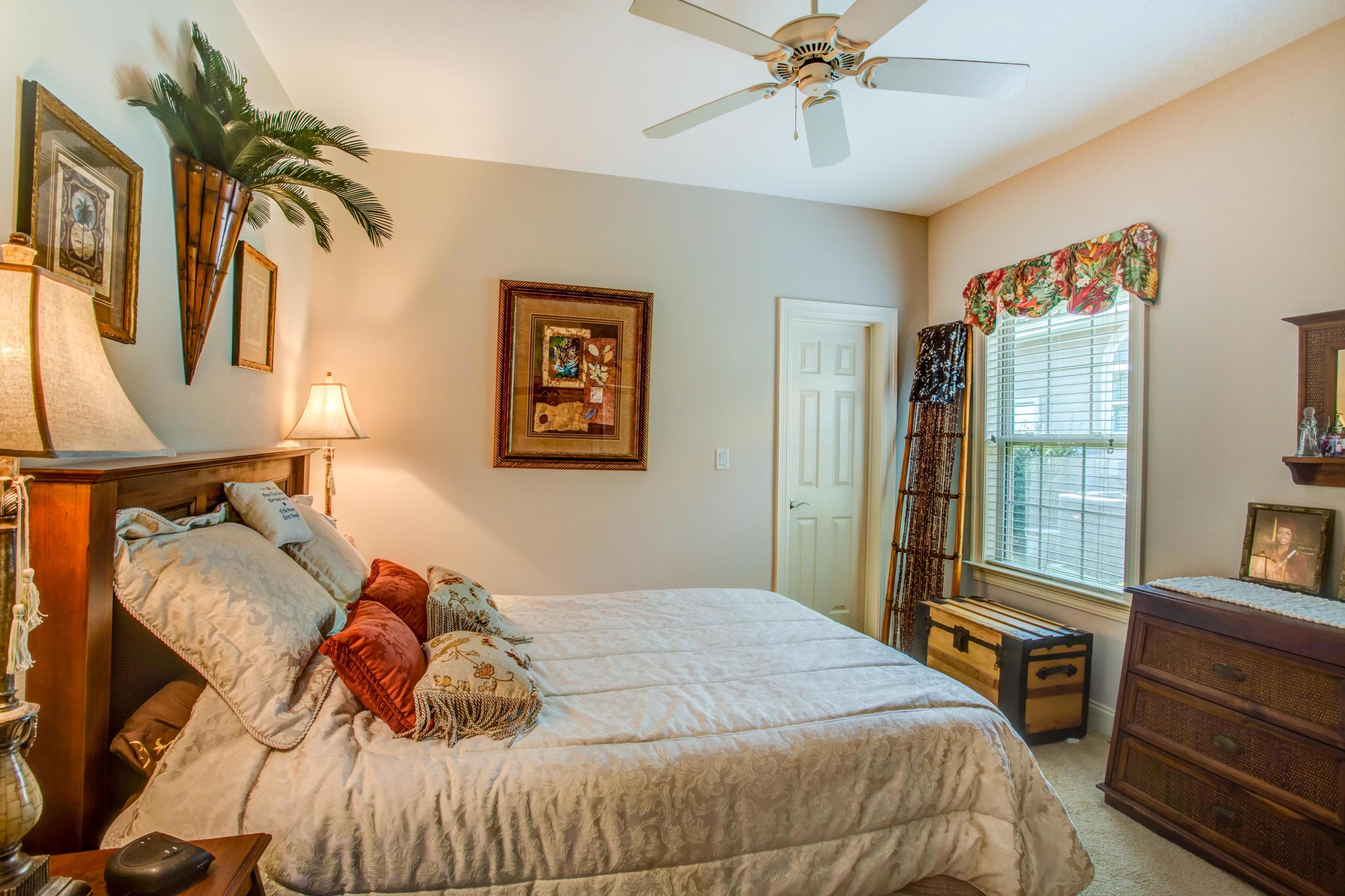 EMERALD LAKES PH 3 - Residential