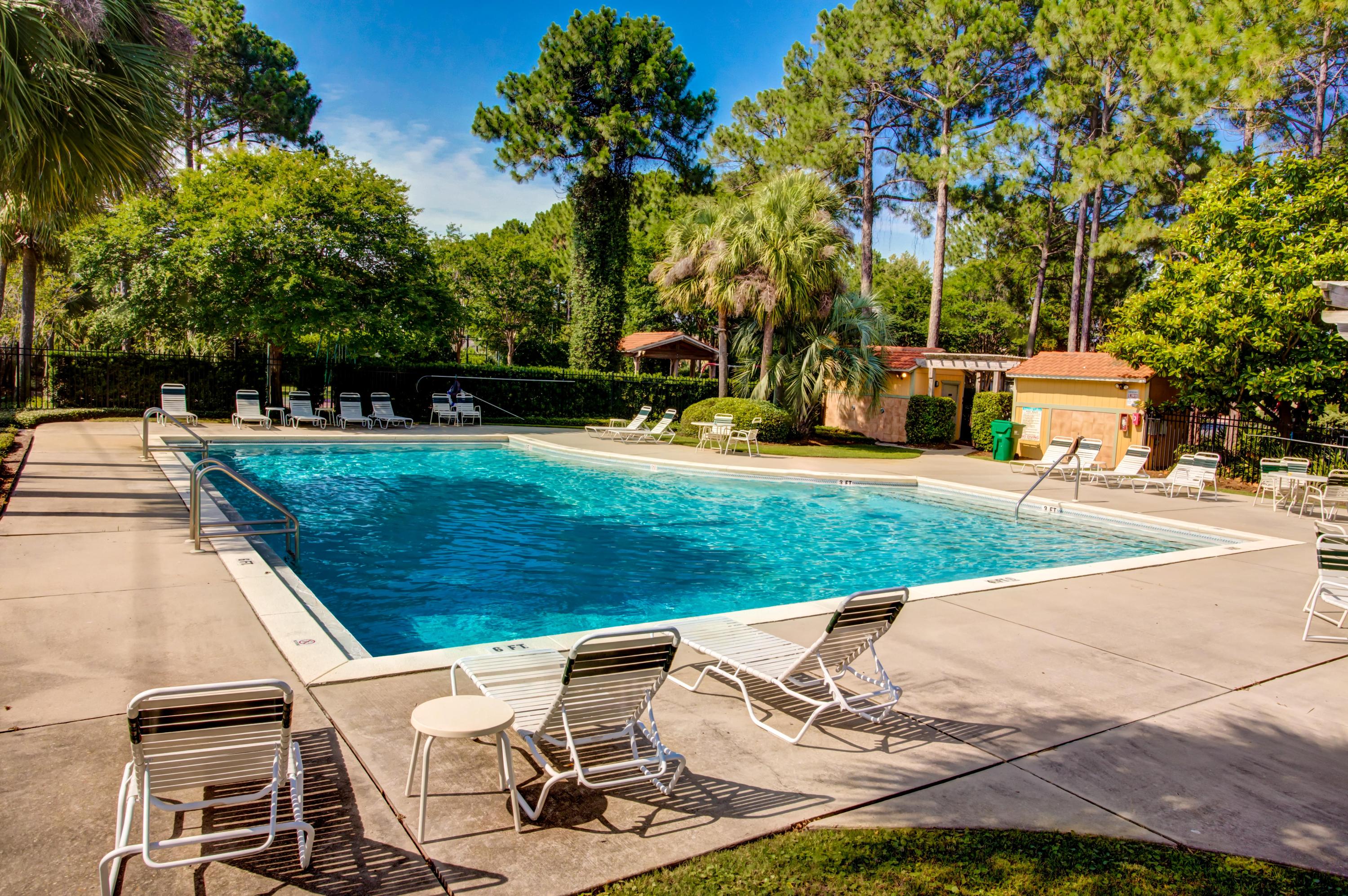 EMERALD LAKES PH 3 - Residential