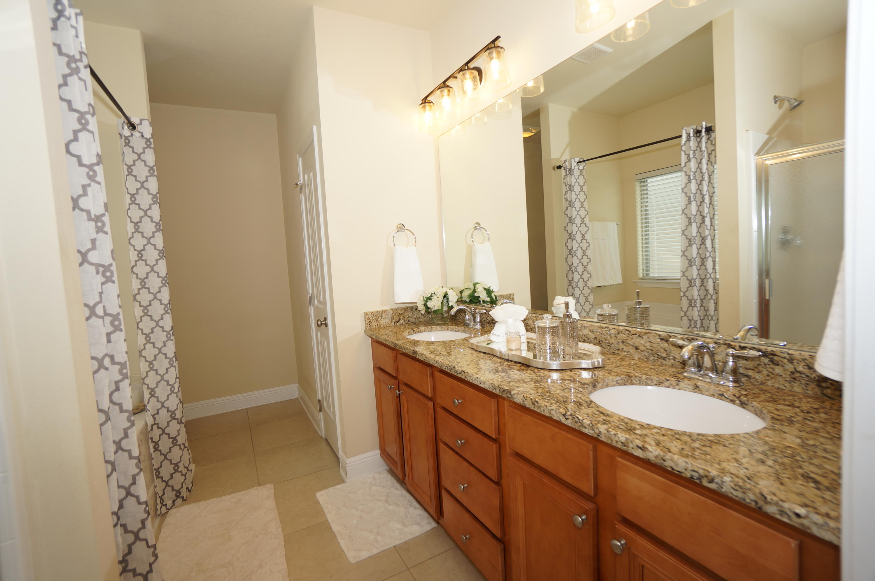 Driftwood Estates - Residential Lease