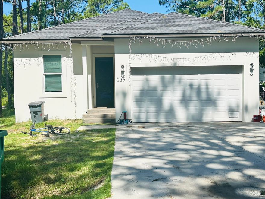 calling all first time home buyers, investors and growing families:Discover the perfect blend of comfort, style, and location in this beautifully maintained 4-bedroom, 3-bathroom home just 10 minutes from the beach in sought-after Santa Rosa Beach.Designed for both functionality and elegance, the home features custom-built closets throughout, offering premium storage solutions. The spacious garage adds convenience, while the open layout and quality finishes make this home ideal for everyday living or entertaining.Whether you're seeking a family-friendly home or a turnkey investment in a high-demand coastal area, this property offers excellent value and location.