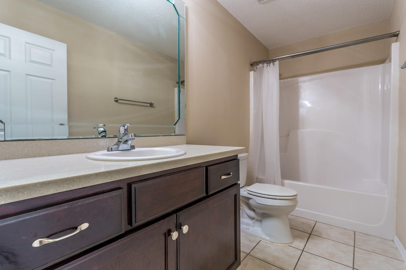 LEE FARMS PH I - Residential