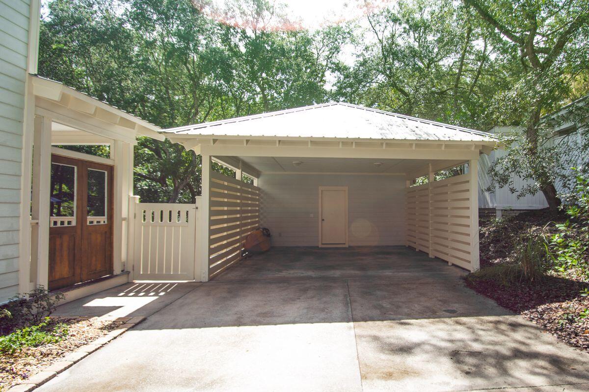 SEABREEZE EAST - Residential
