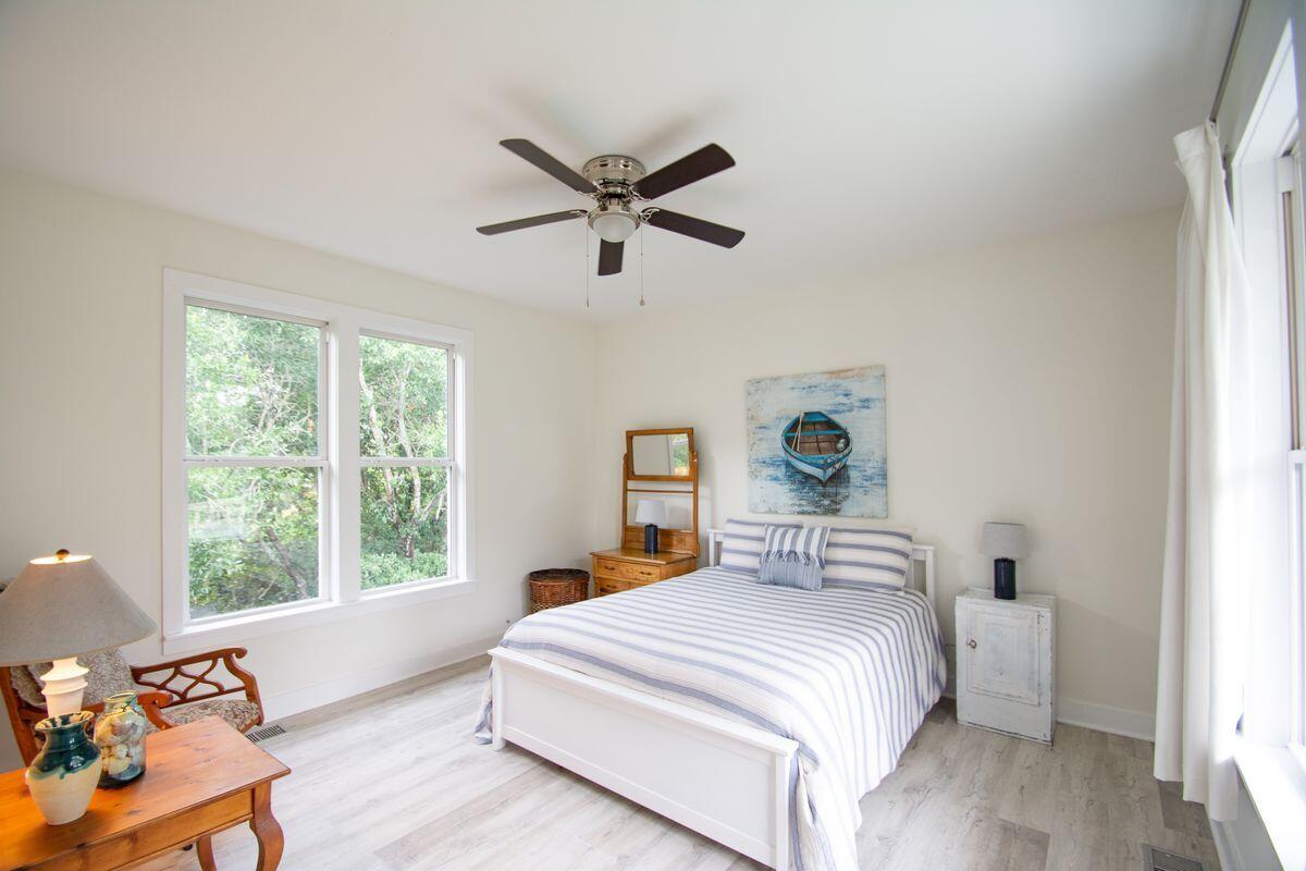 SEABREEZE EAST - Residential