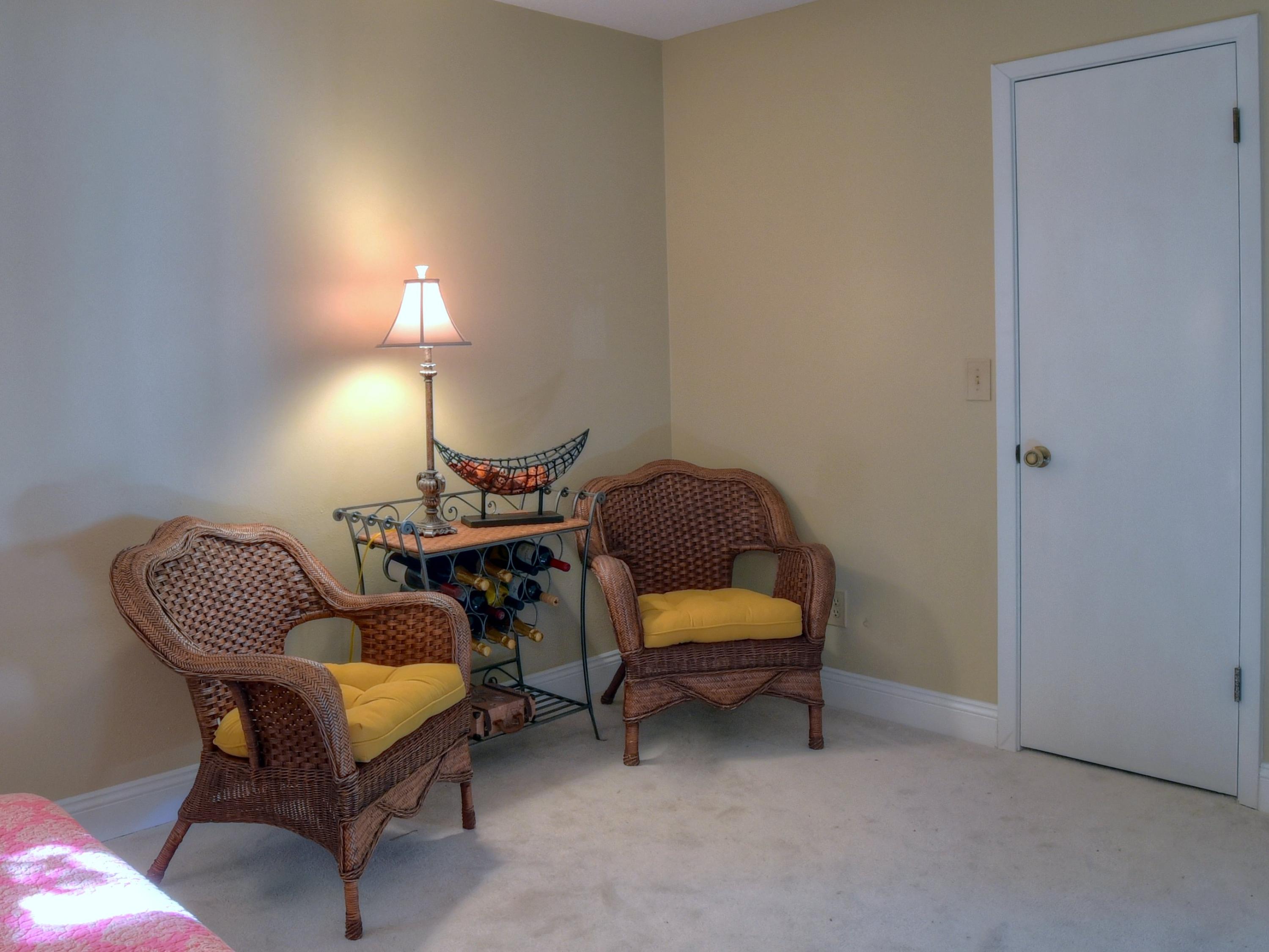 LINKSIDE VILLAGE UNIT 1 - Residential